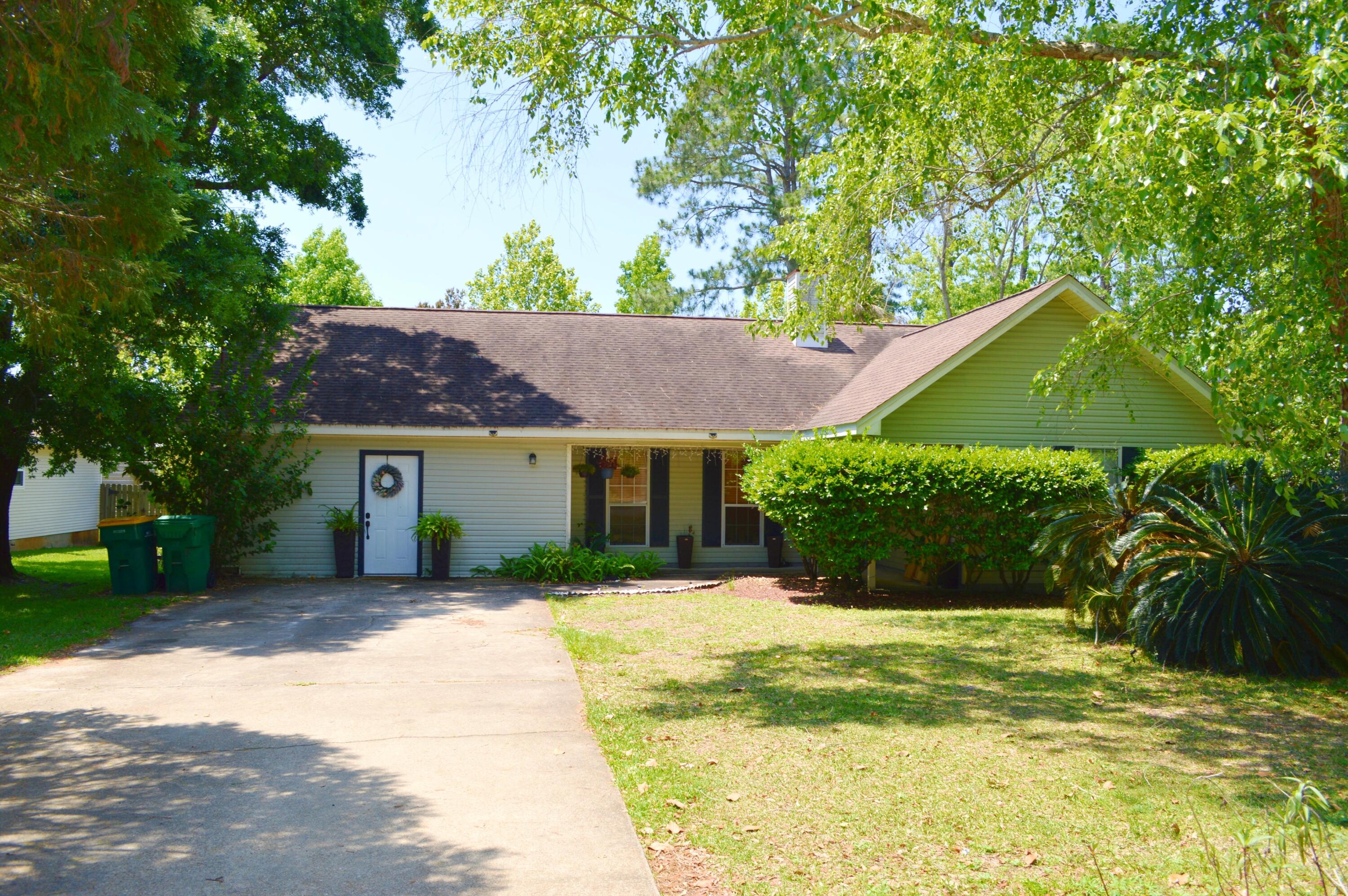 KELL-AIRE GARDENS - Residential