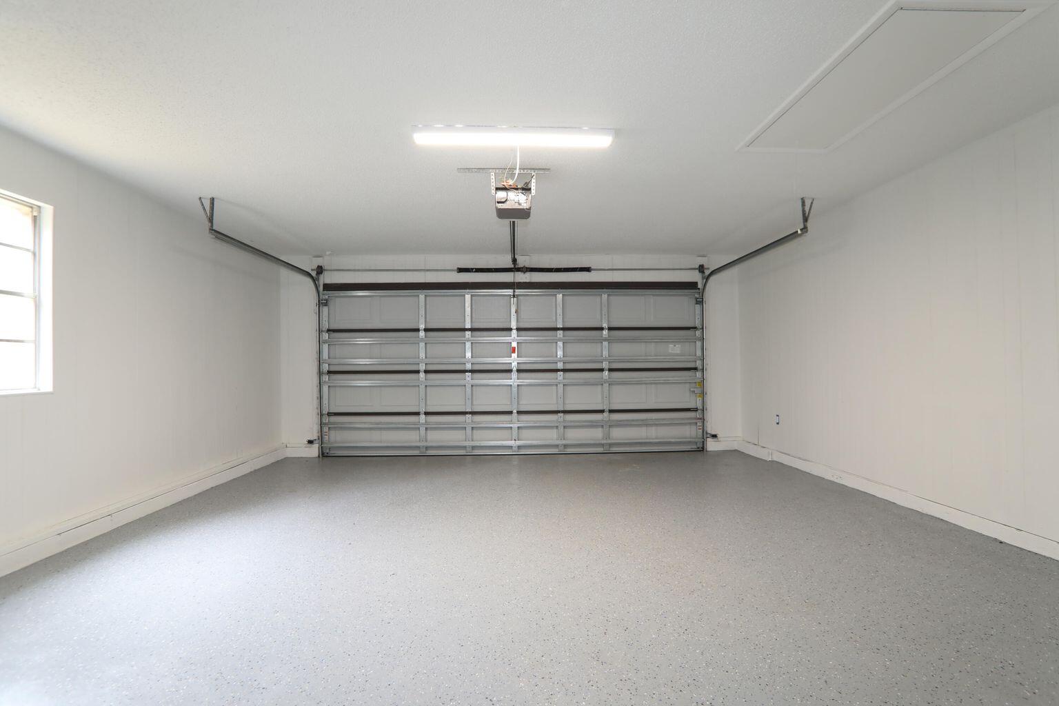 EDGEWATER VILLAGE - Residential