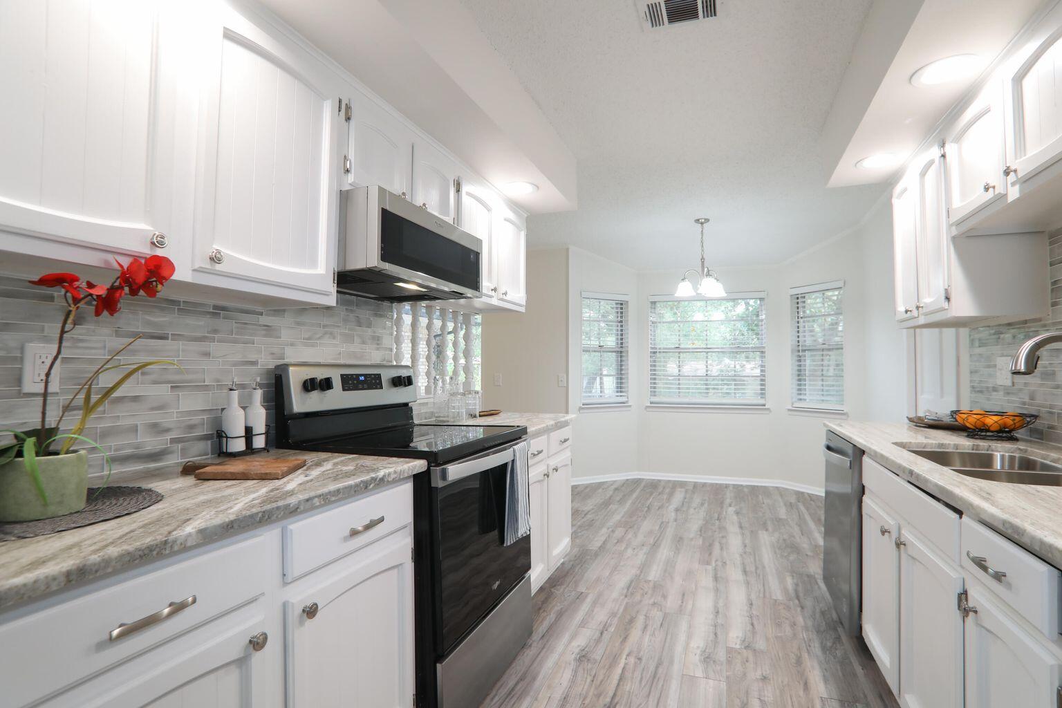 EDGEWATER VILLAGE - Residential