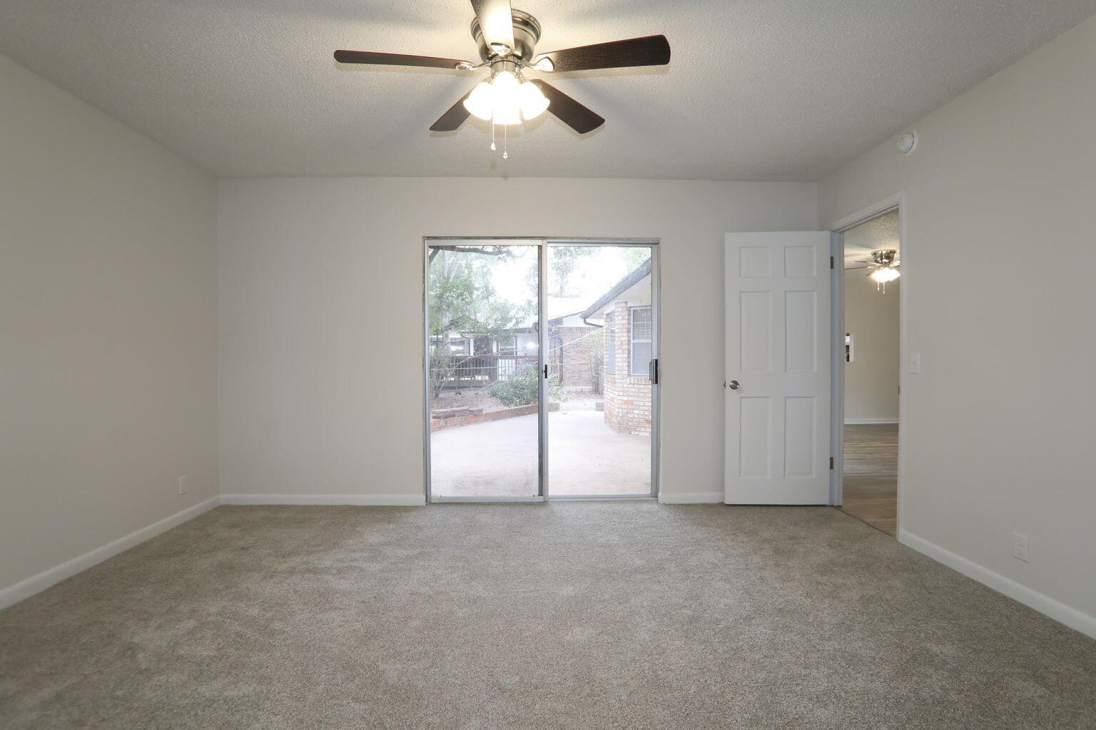 EDGEWATER VILLAGE - Residential