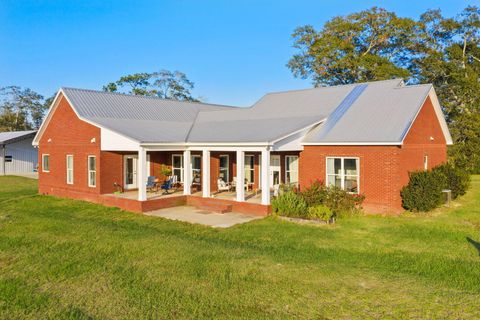 A home in Bonifay