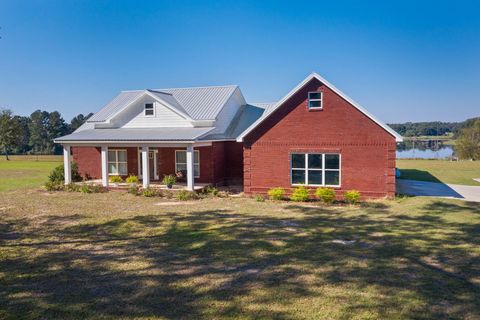 A home in Bonifay