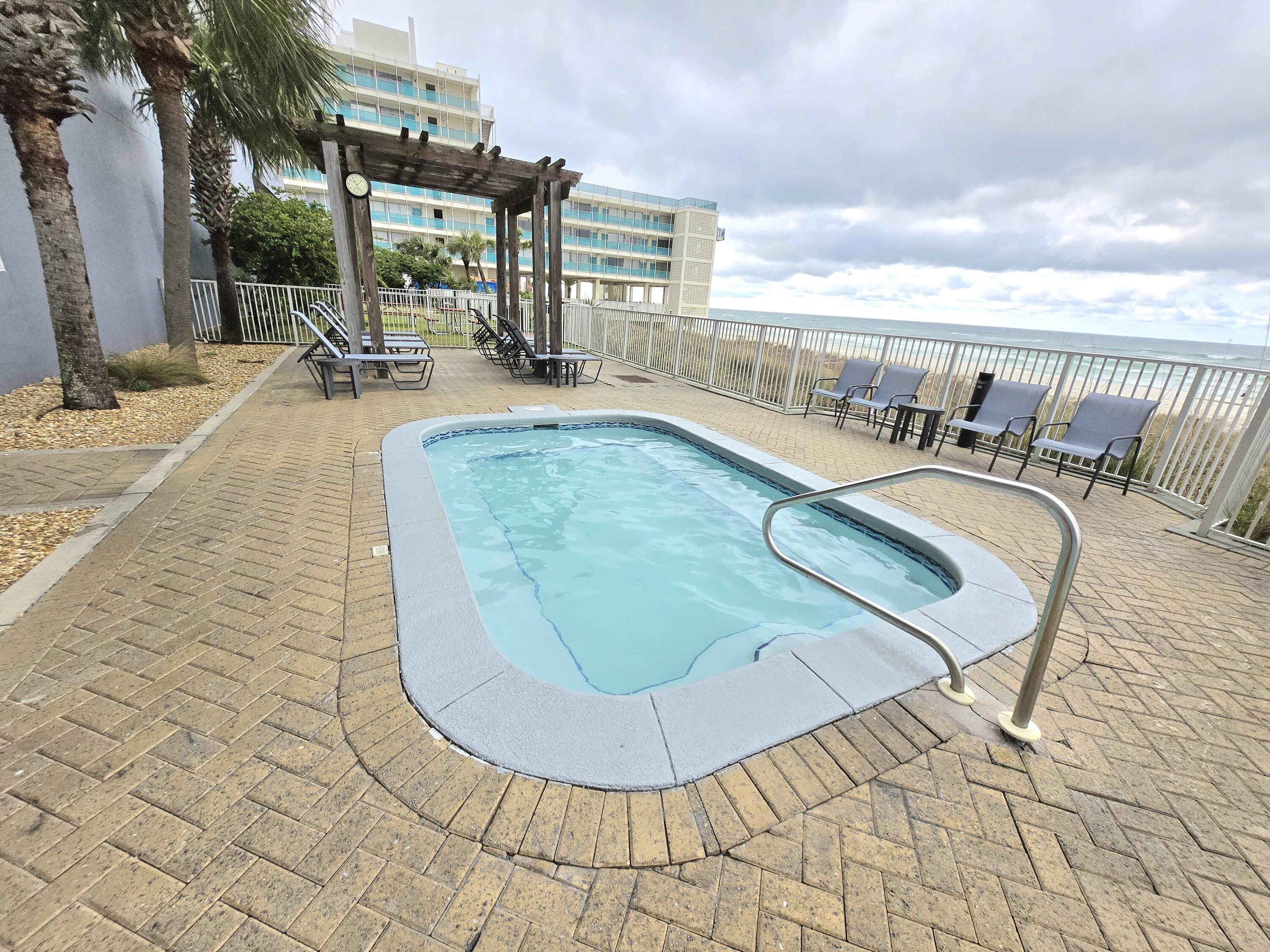 OCEAN REEF - Residential