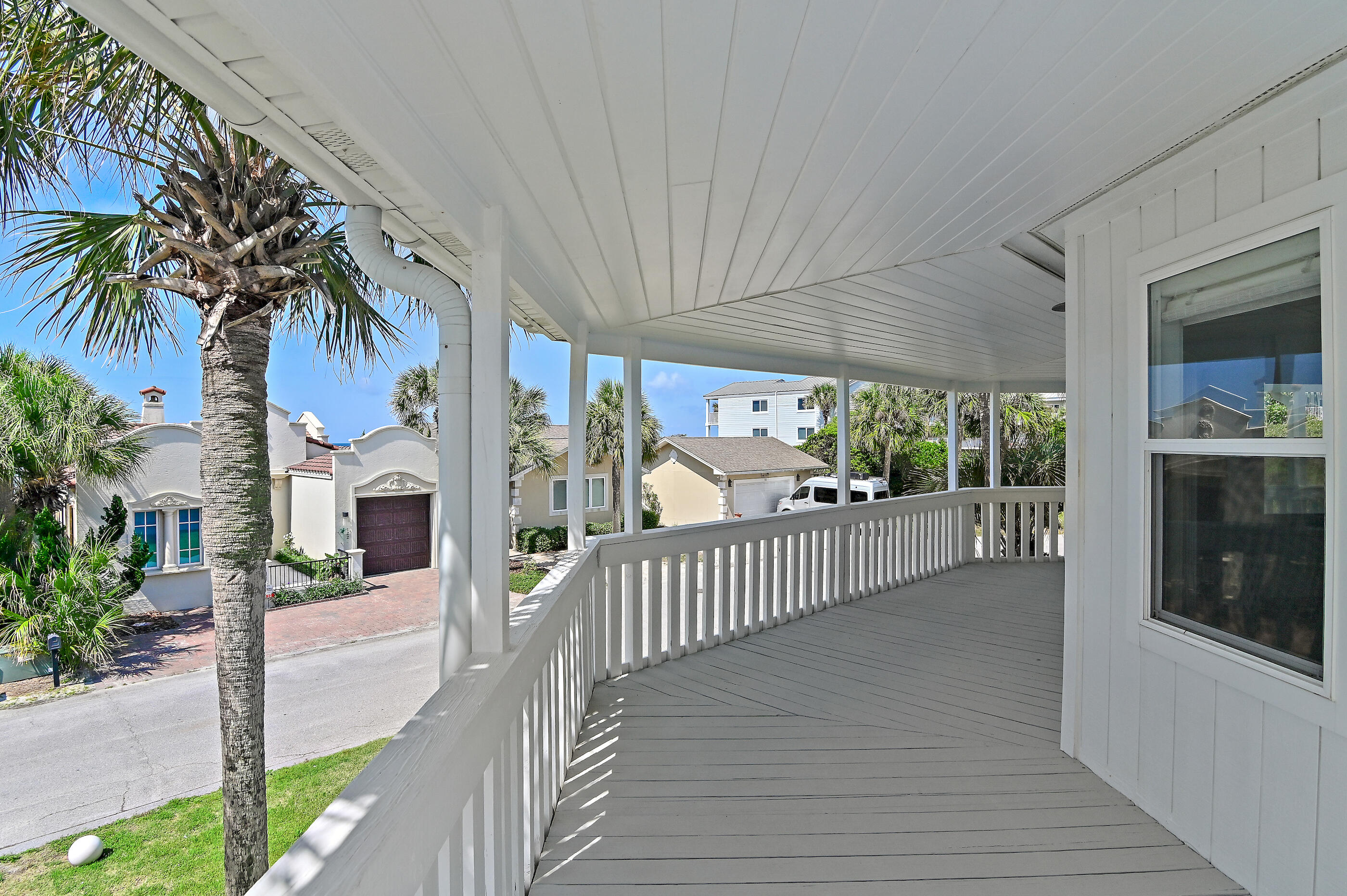 Sand Cliffs - Residential