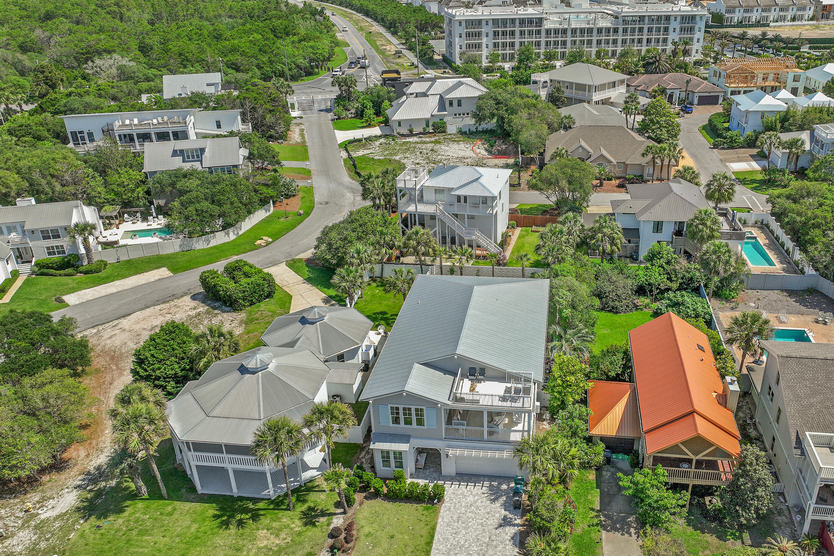 Sand Cliffs - Residential
