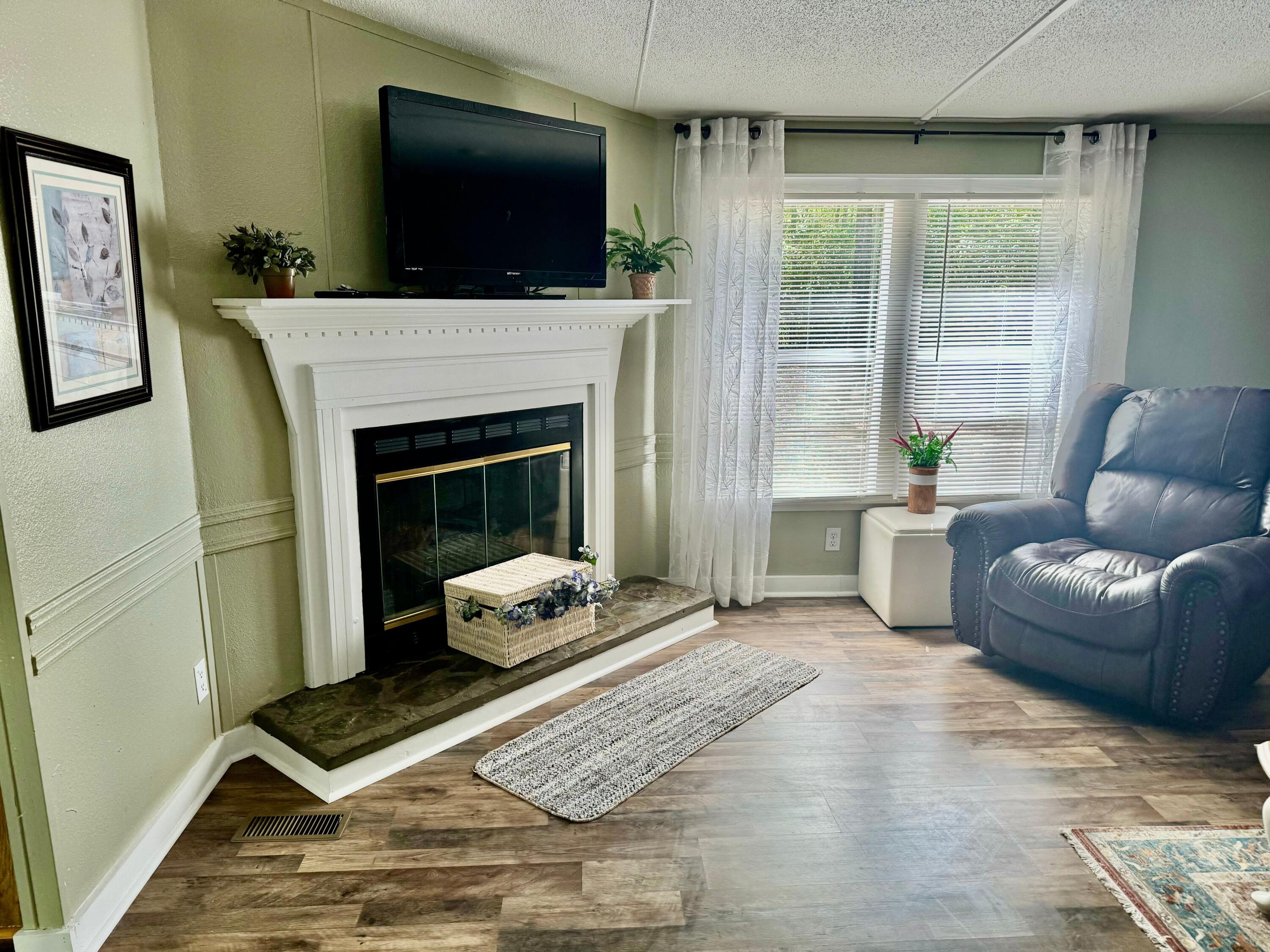 KING LAKE ESTATES - Residential