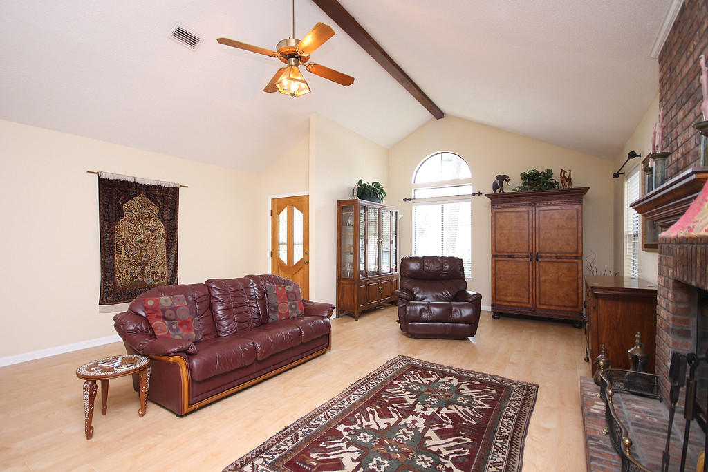 CREEKSIDE 4 - Residential