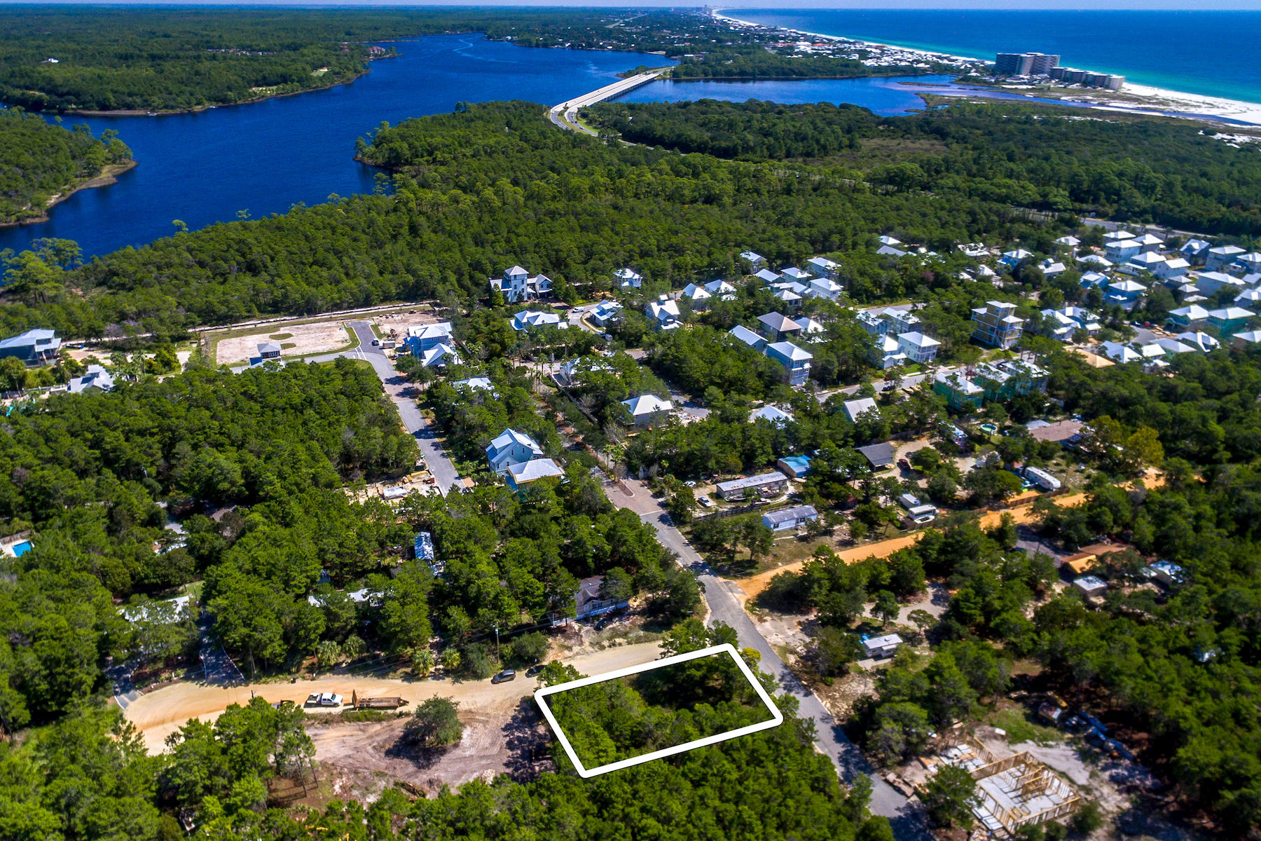 HIGH RIDGE ESTATES - Land