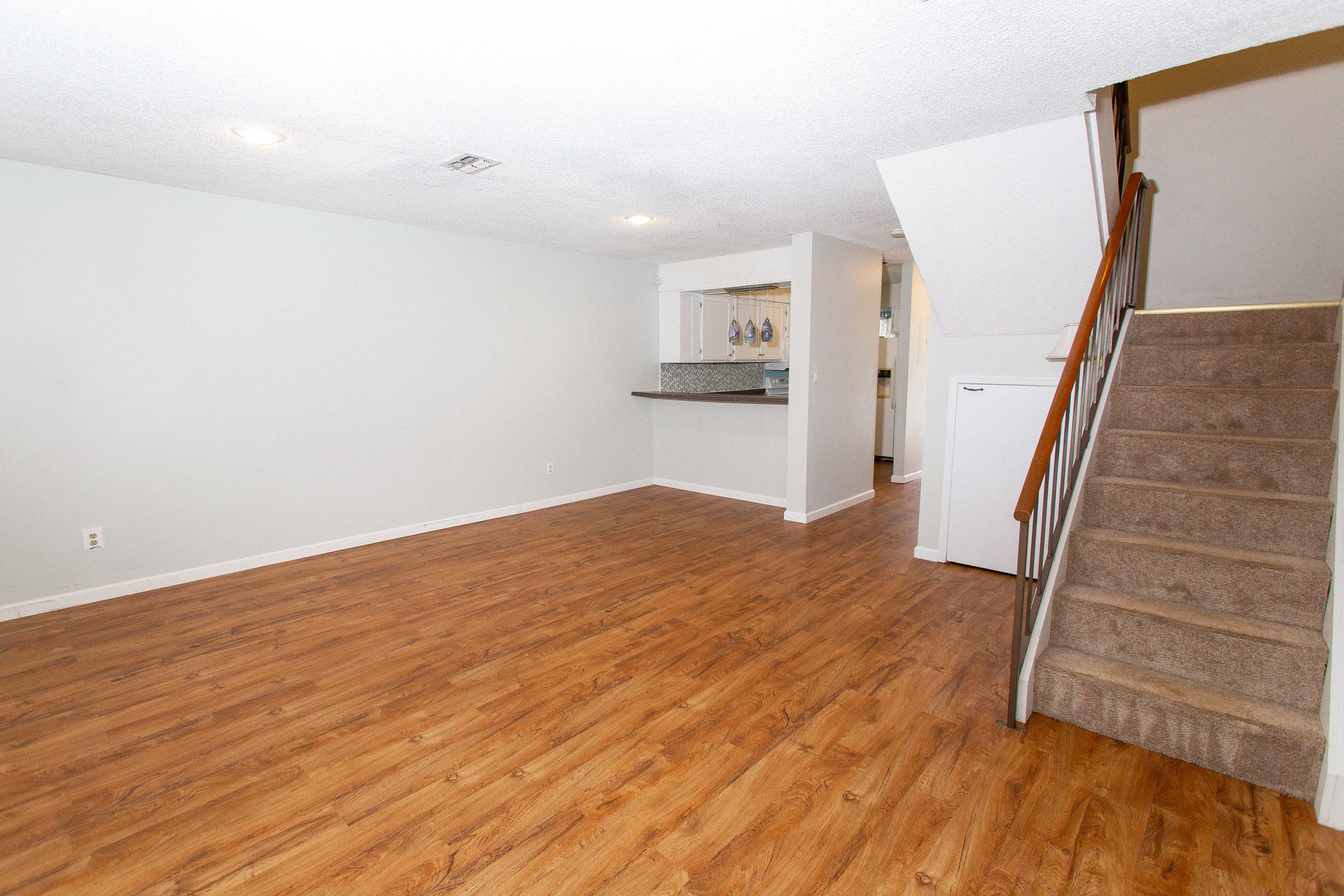 NEW WALTON VILLAGE - Residential