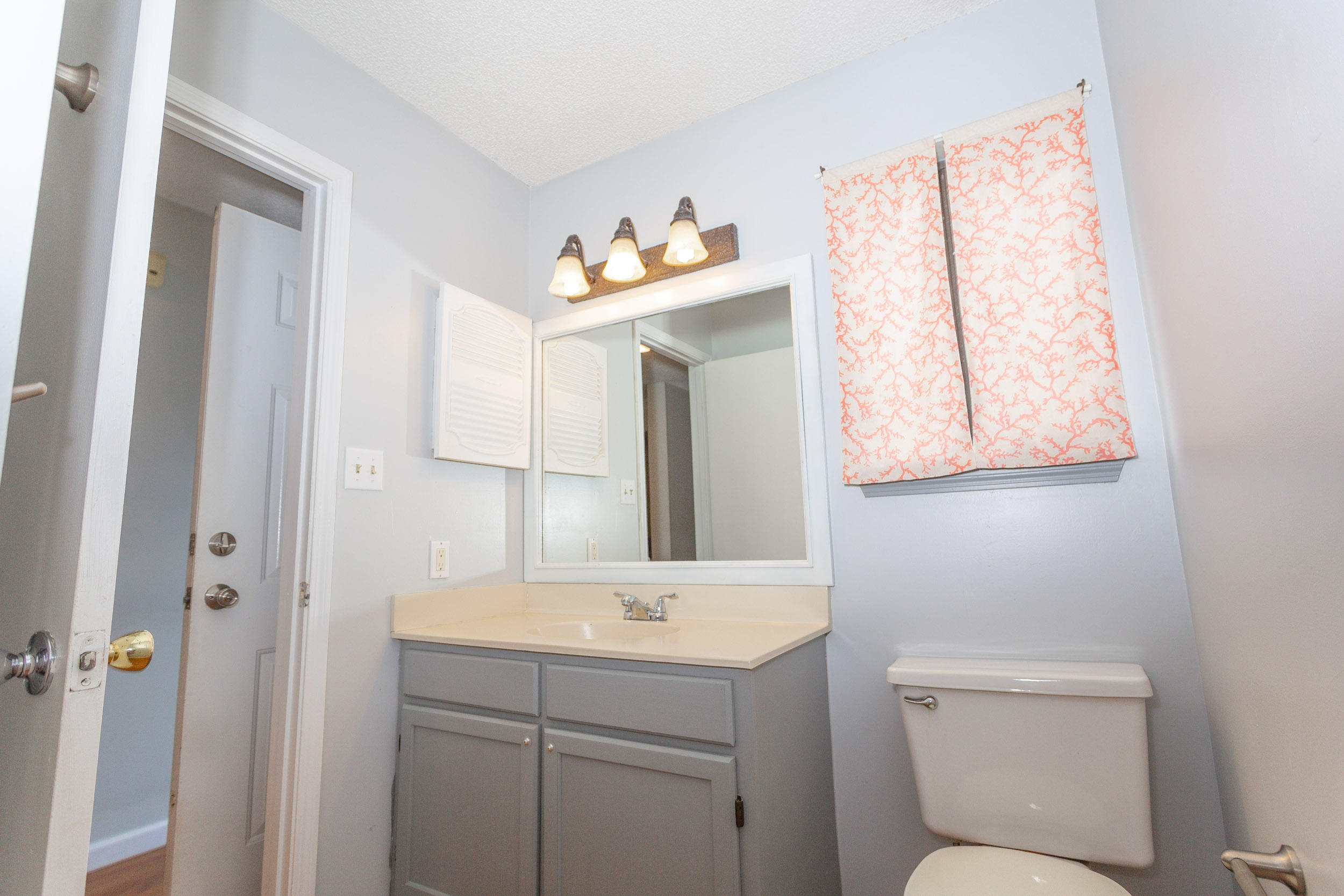 NEW WALTON VILLAGE - Residential