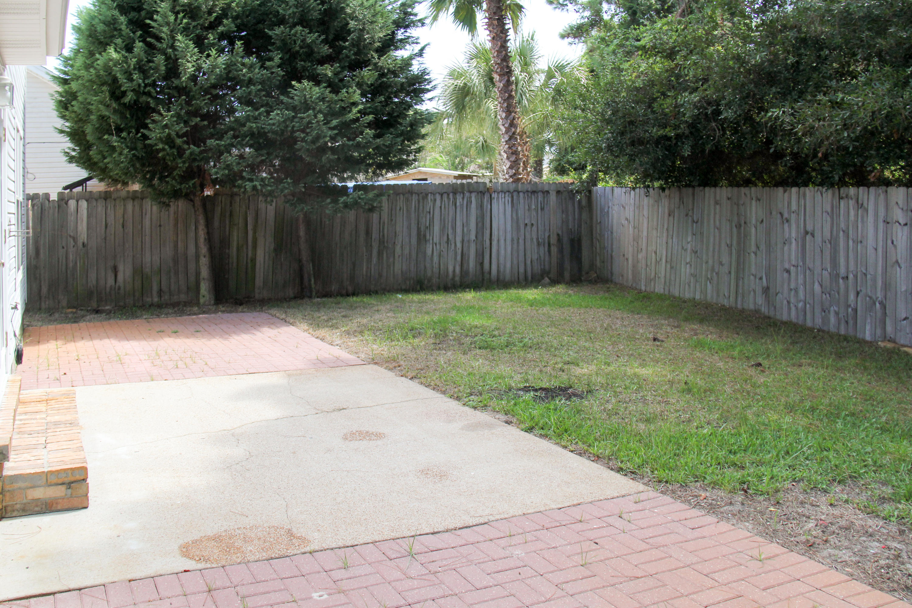 HARBOR BREEZE - Residential