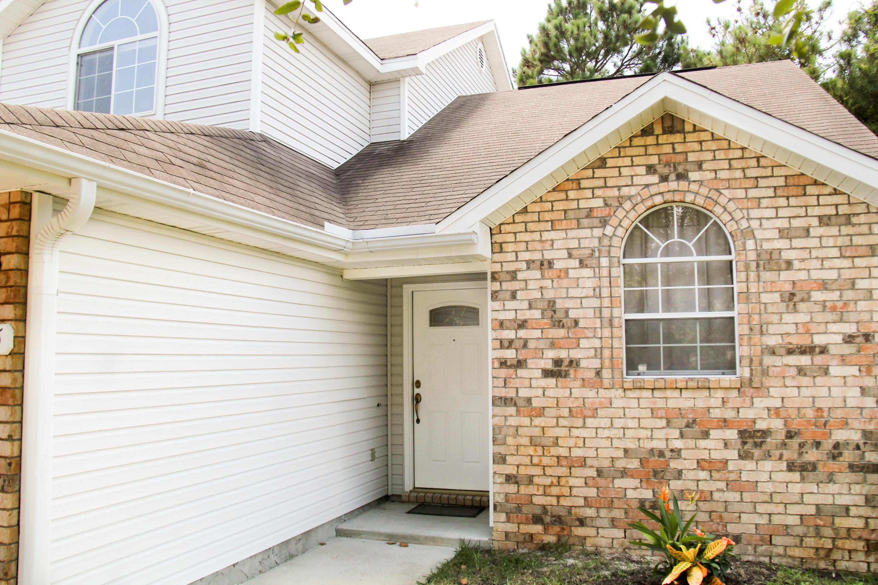 HARBOR BREEZE - Residential