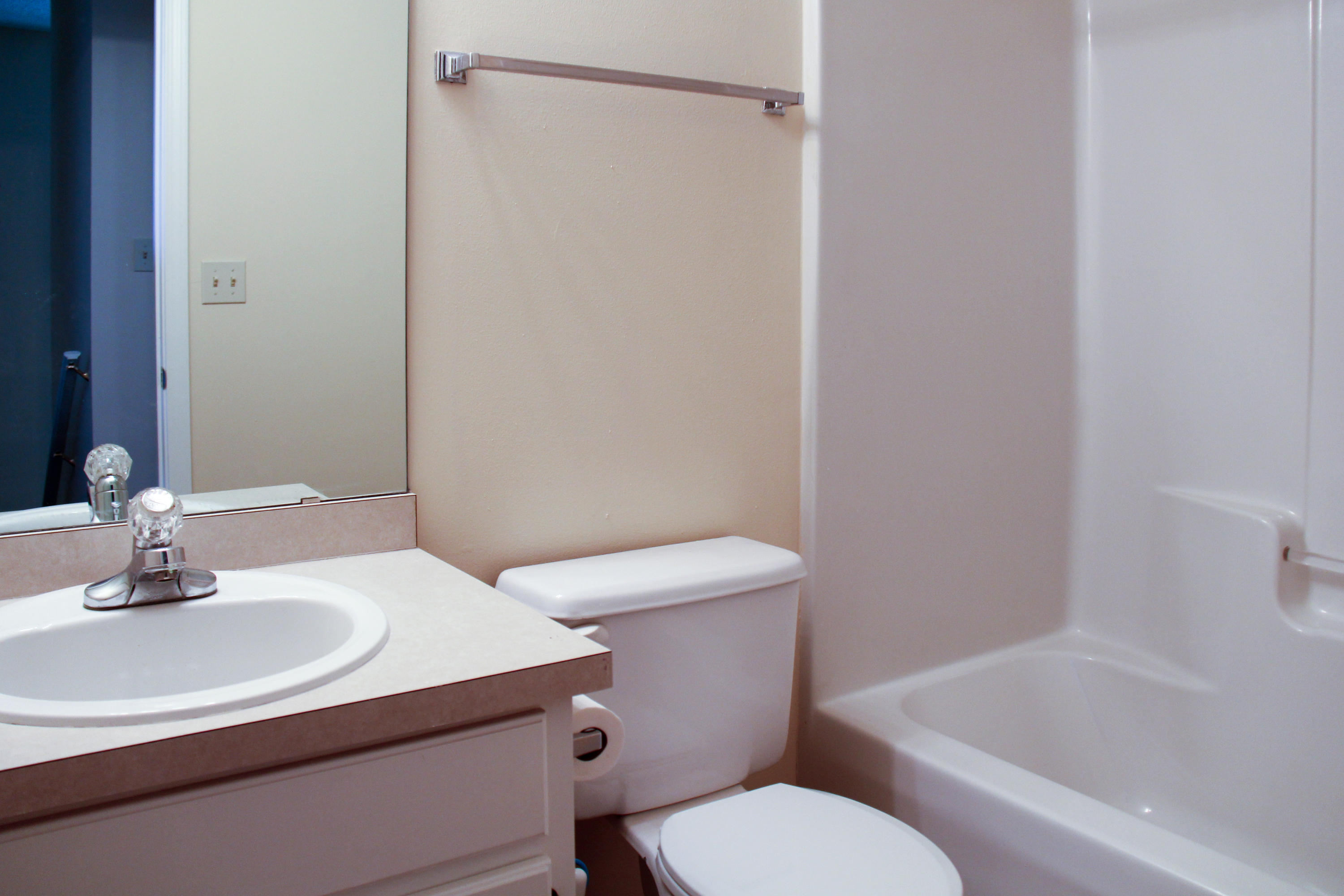 HARBOR BREEZE - Residential