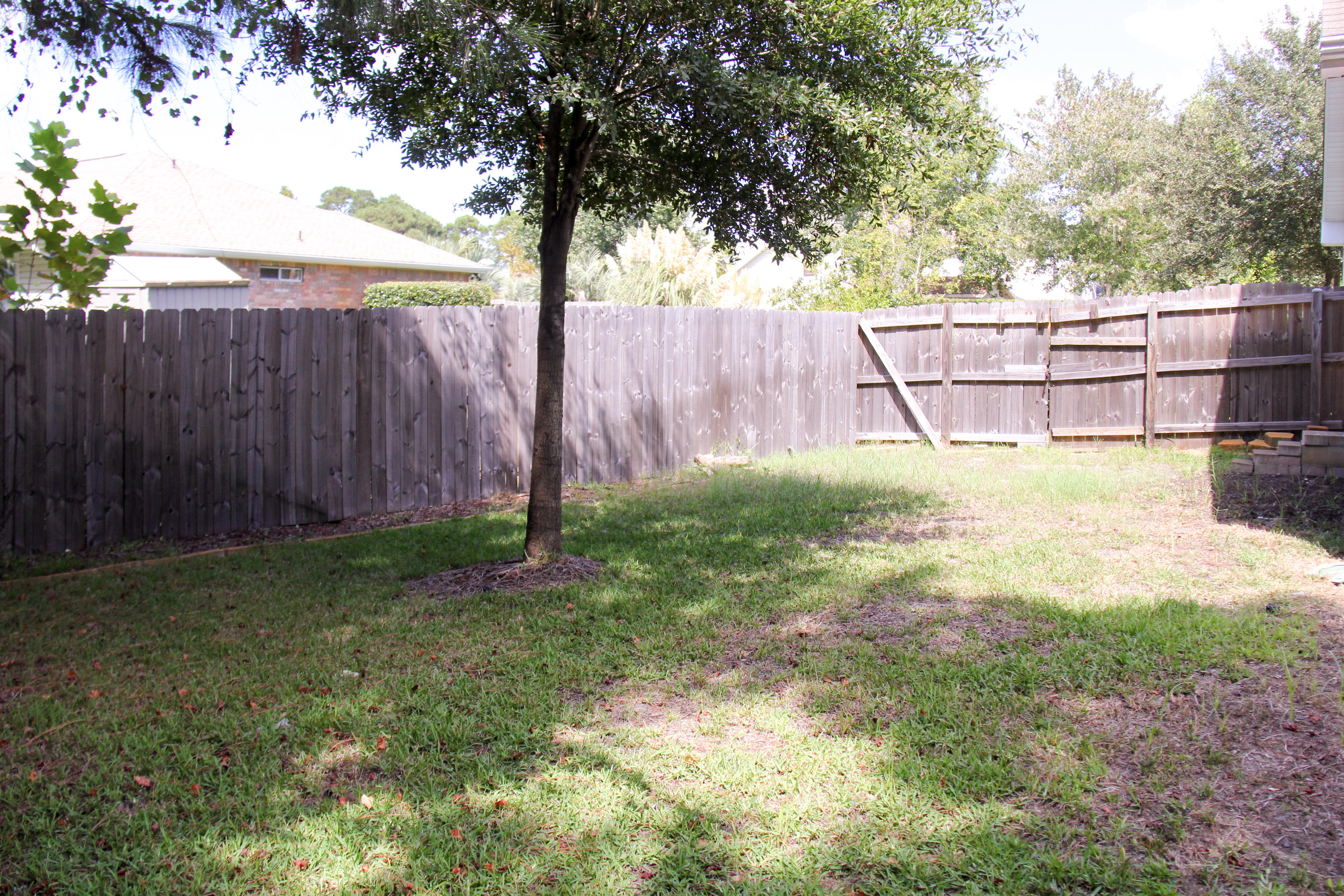 HARBOR BREEZE - Residential