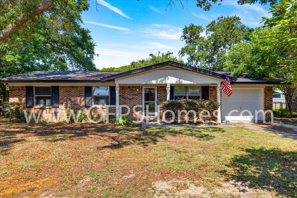 Charming renovated 3bed/2bath brick home in Shalimar. The interior has been recently updated with new paint and luxury vinyl plank flooring. Granite counters in light & bright kitchen. Oversized bonus room and covered patio adds a special touch for entertaining. Short commute 3.6mi to Eglin, 8.9mi to Hurlburt Field, and 6mi to sandy beaches. NO smoking. 600 minimum FICO credit score required in addition to meeting rental criteria. Pets allowed upon approval with a non-refundable pet fee and with a Petscreening.com report.
