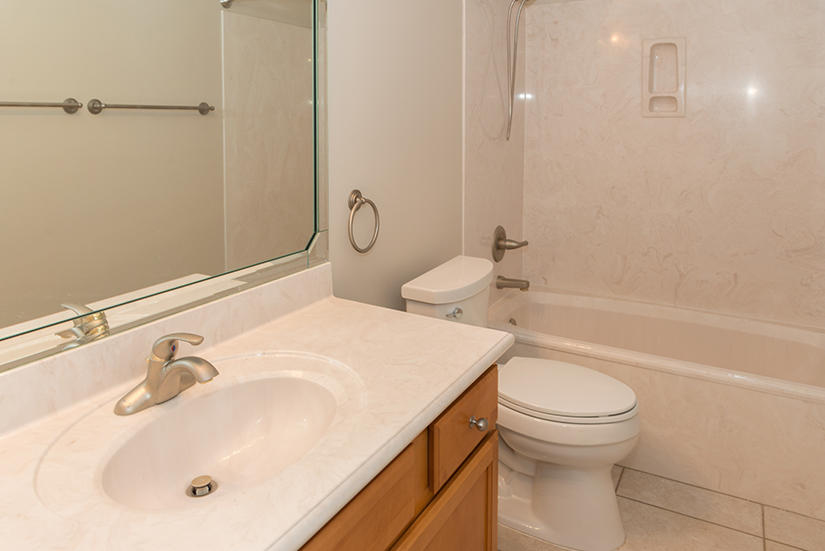 EMERALD POINTE PLAT 3 - Residential Lease