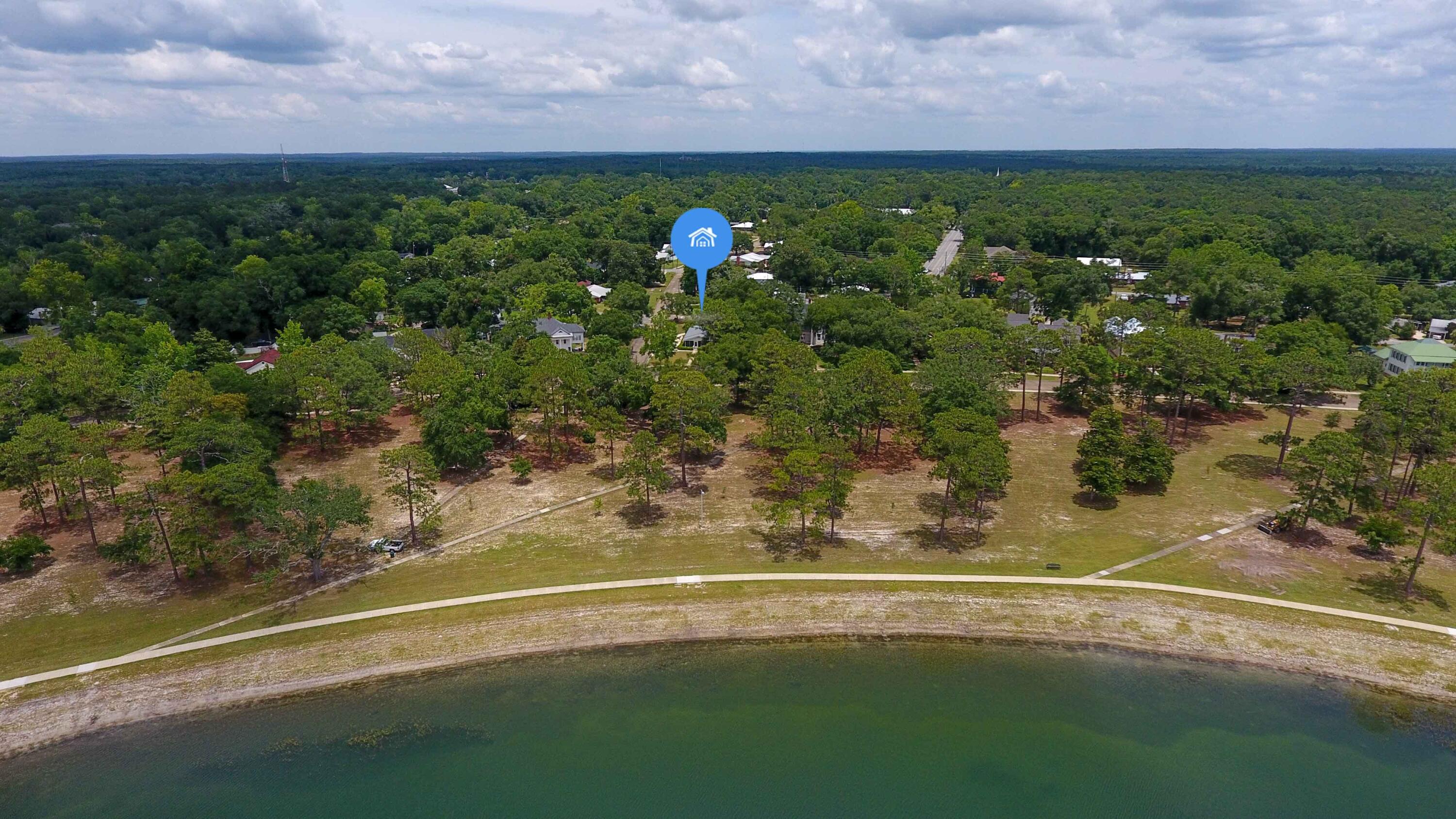 TOWN OF DEFUNIAK SPRINGS - Residential