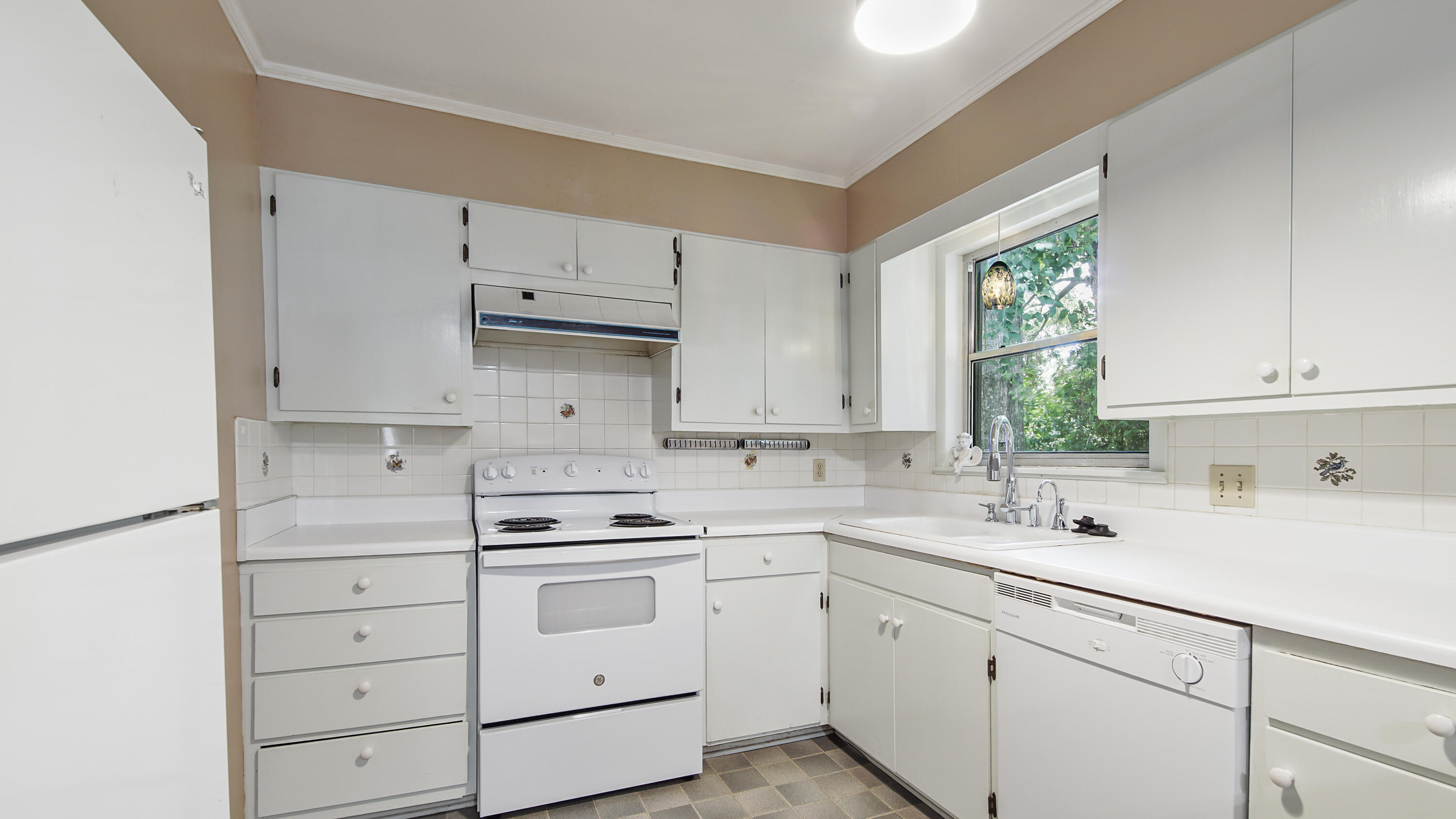 TOWN OF DEFUNIAK SPRINGS - Residential