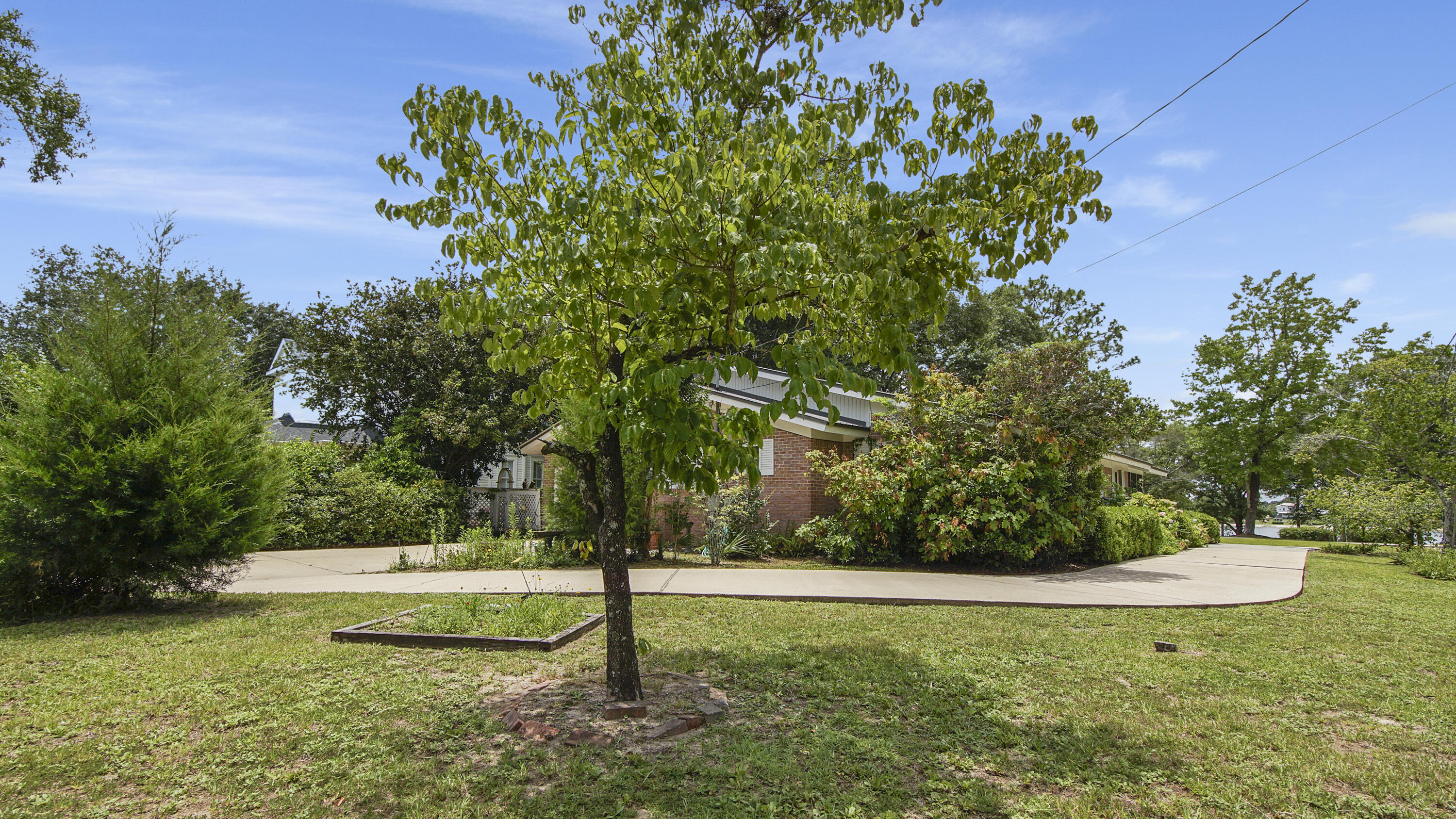 TOWN OF DEFUNIAK SPRINGS - Residential