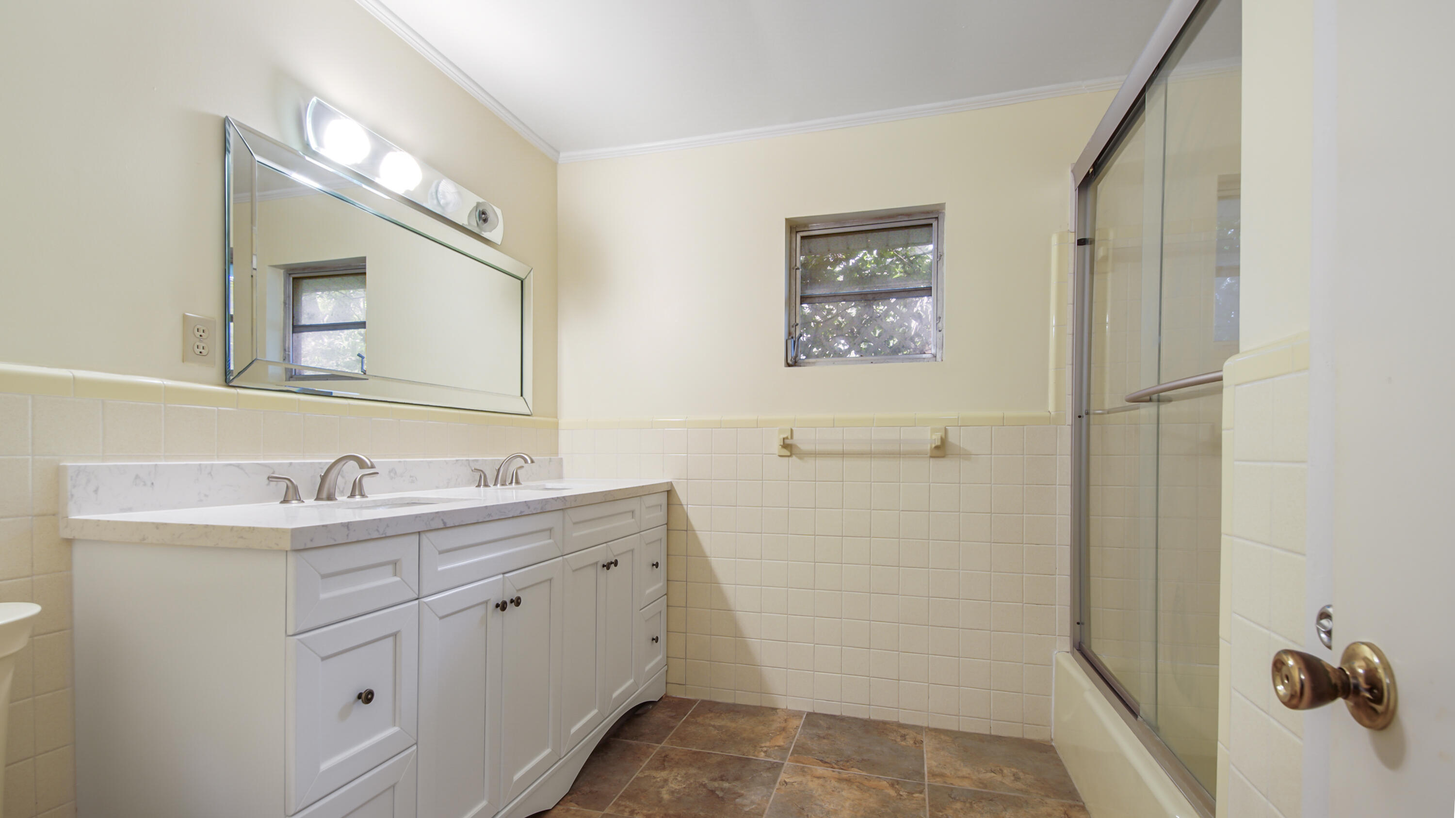 TOWN OF DEFUNIAK SPRINGS - Residential