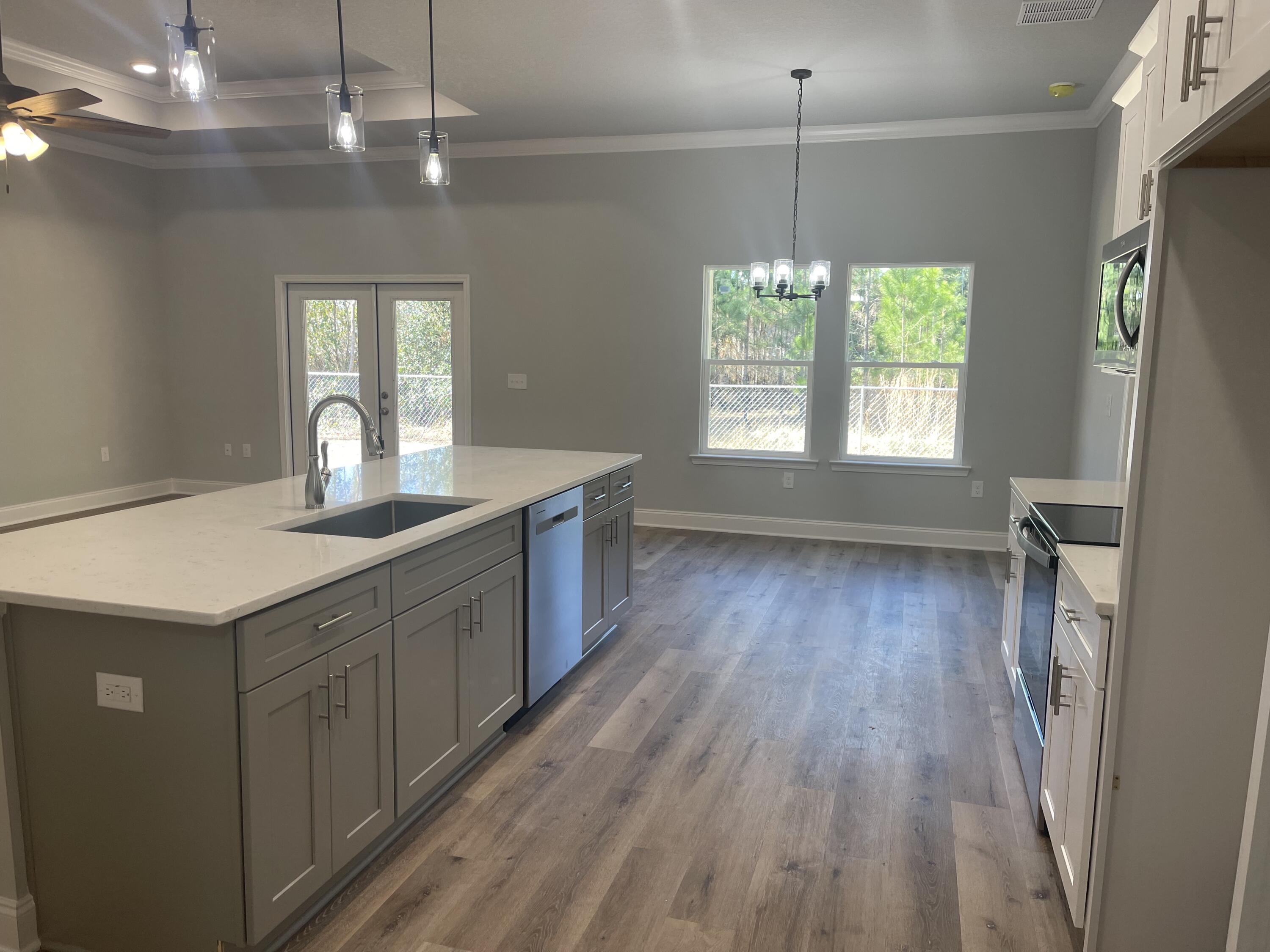 SEROSA ESTATES - Residential