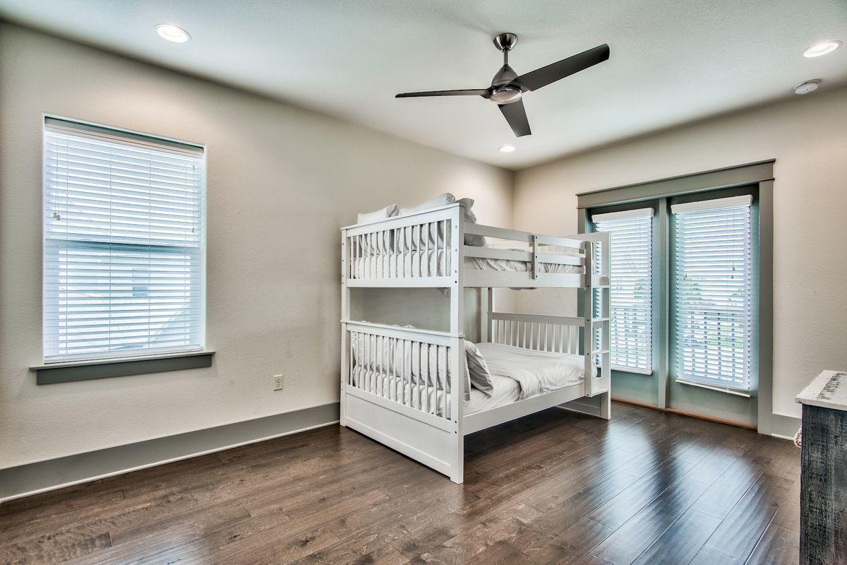 FRANGISTA BEACH - Residential