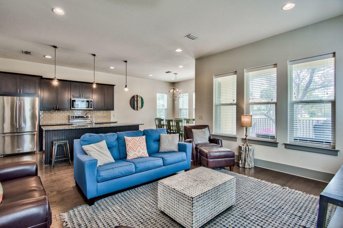 FRANGISTA BEACH - Residential