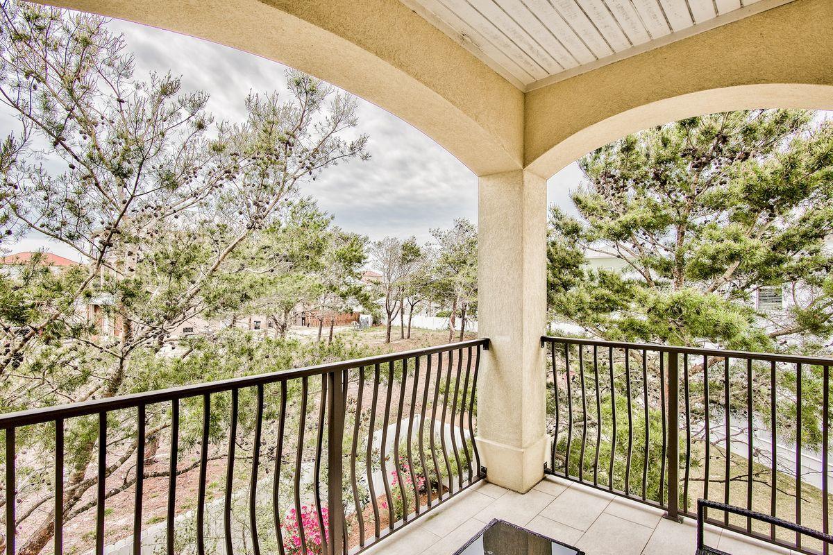 FRANGISTA BEACH - Residential