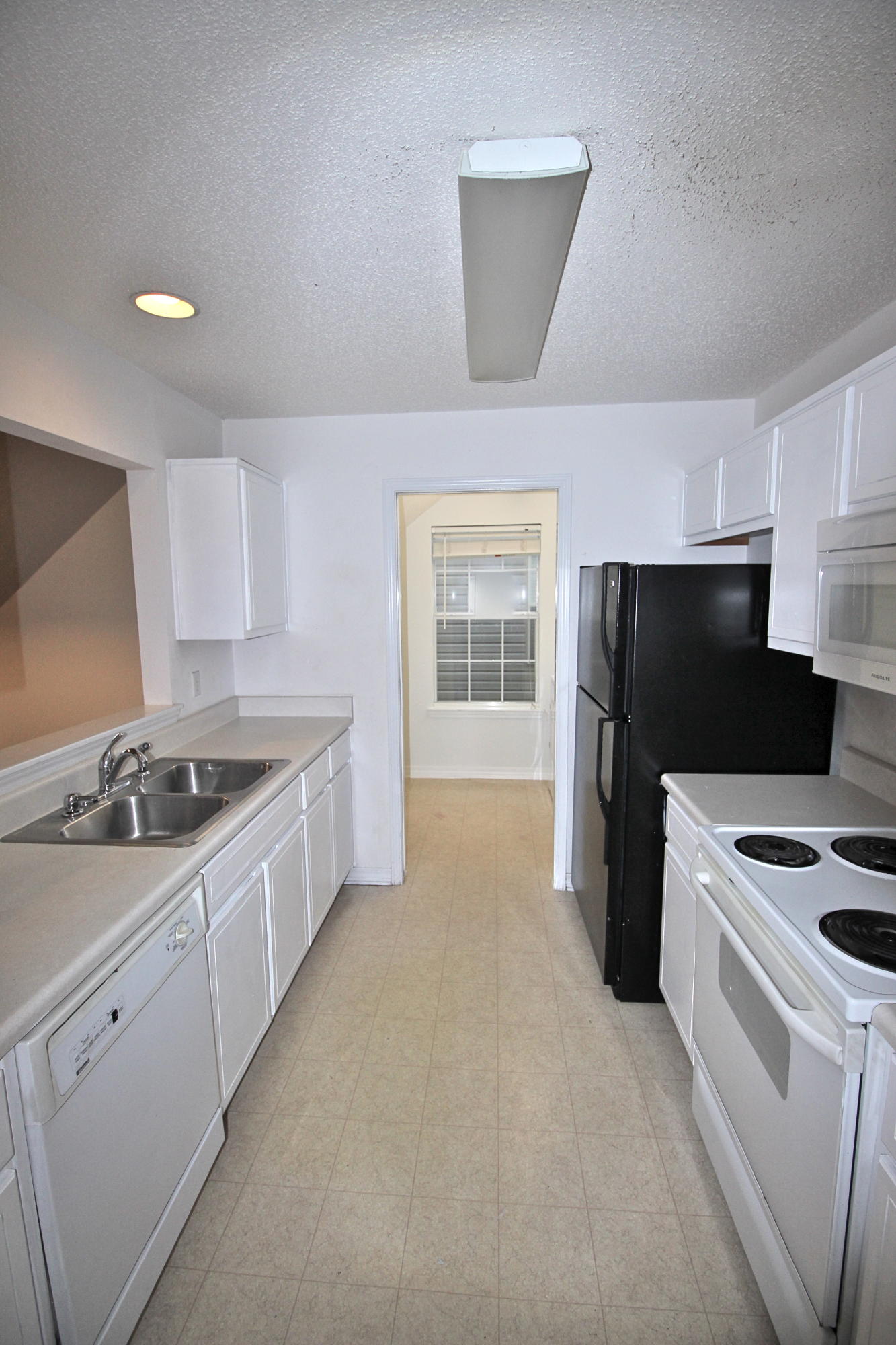 ESCADA - Residential