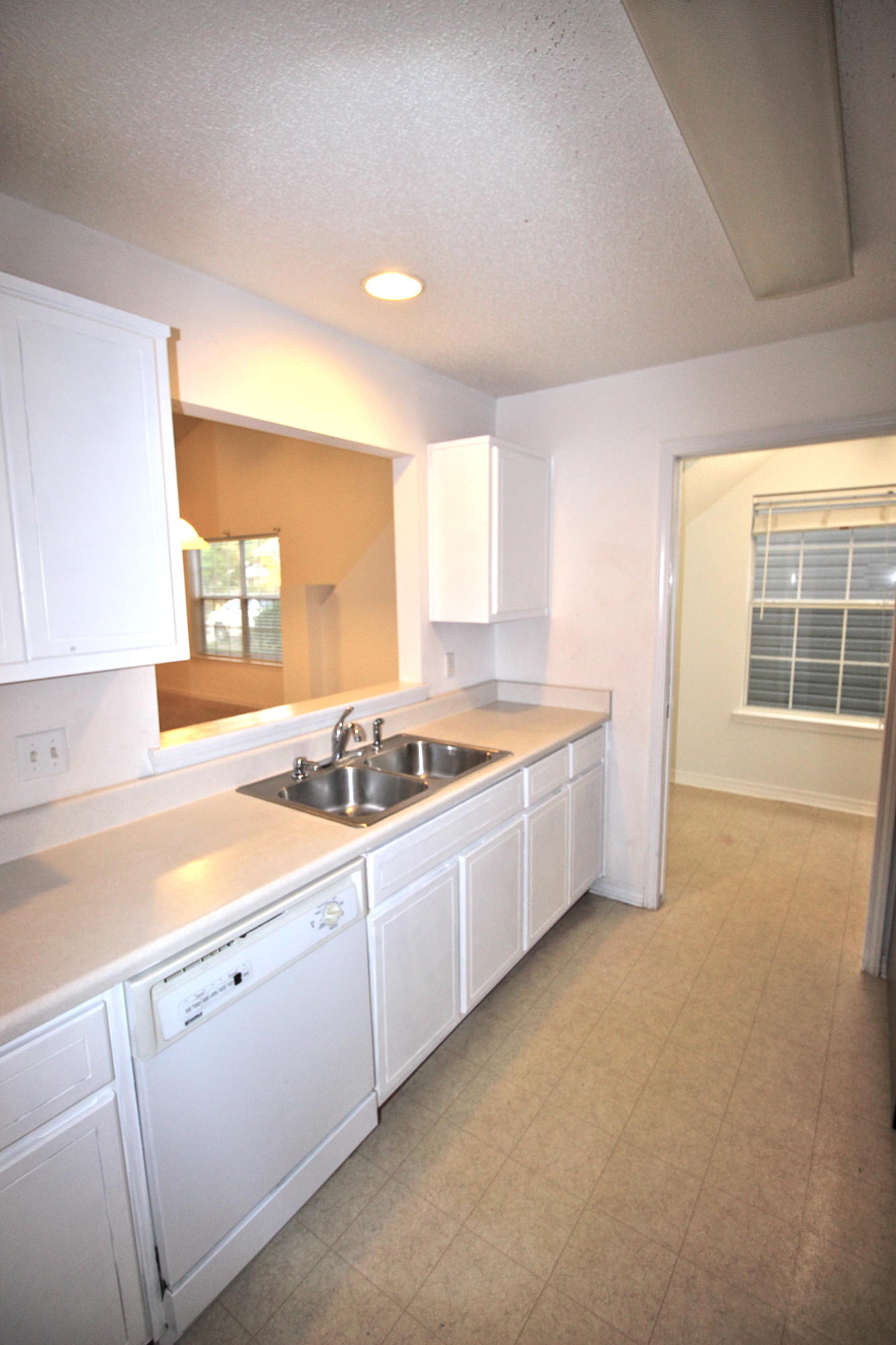 ESCADA - Residential