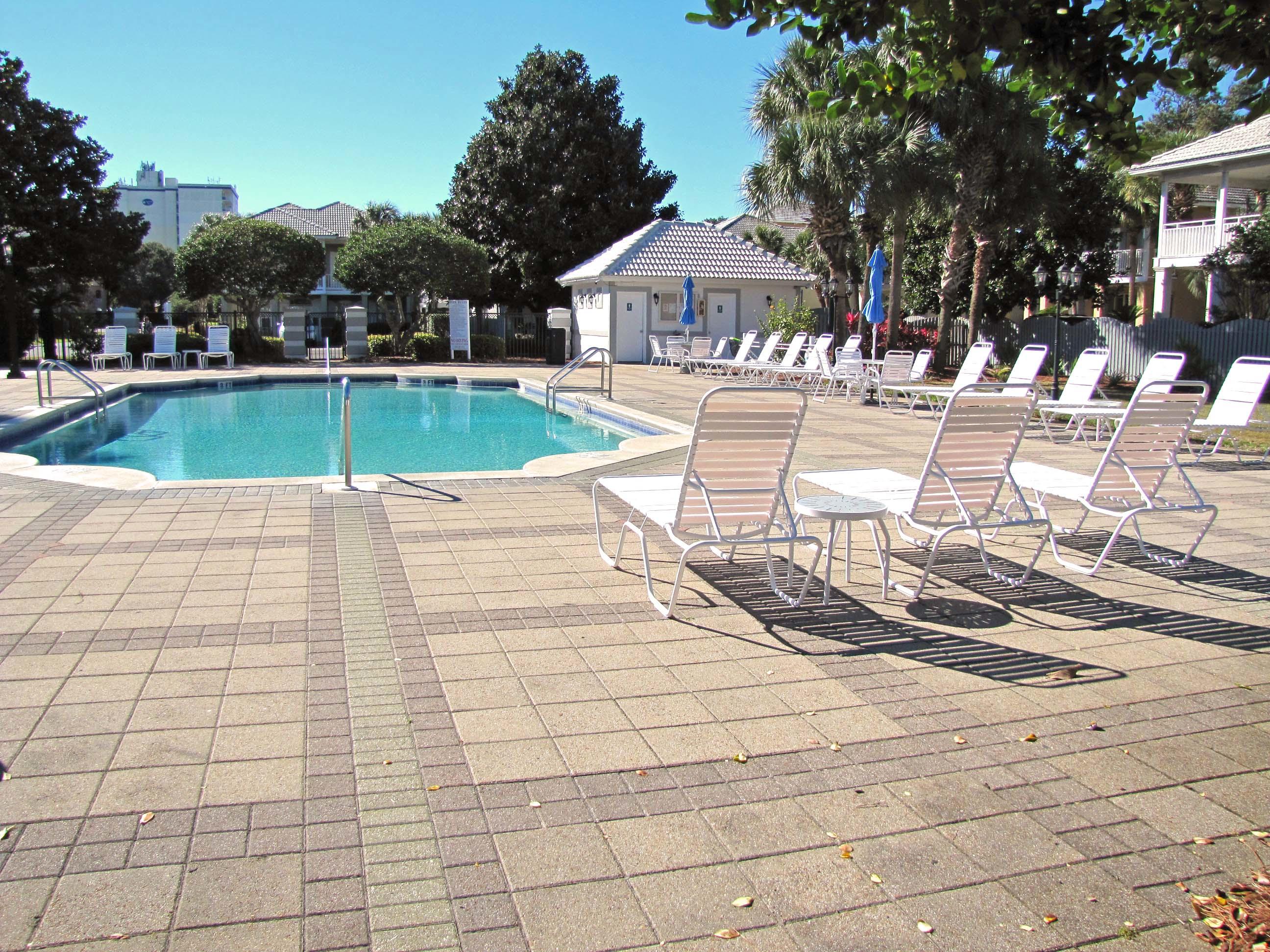 EMERALD SHORES OF SOUTH WALTON - Residential