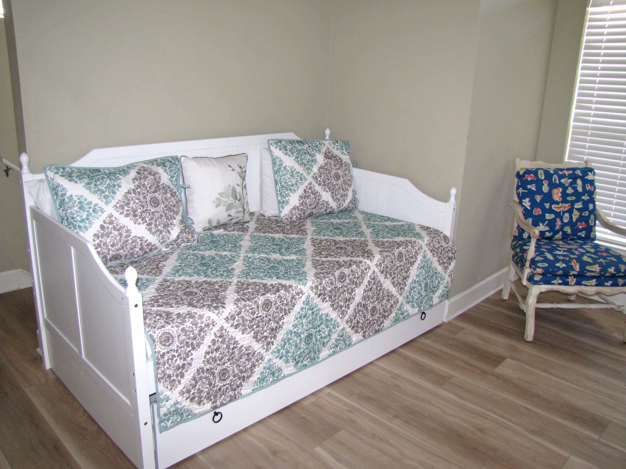 EMERALD SHORES OF SOUTH WALTON - Residential