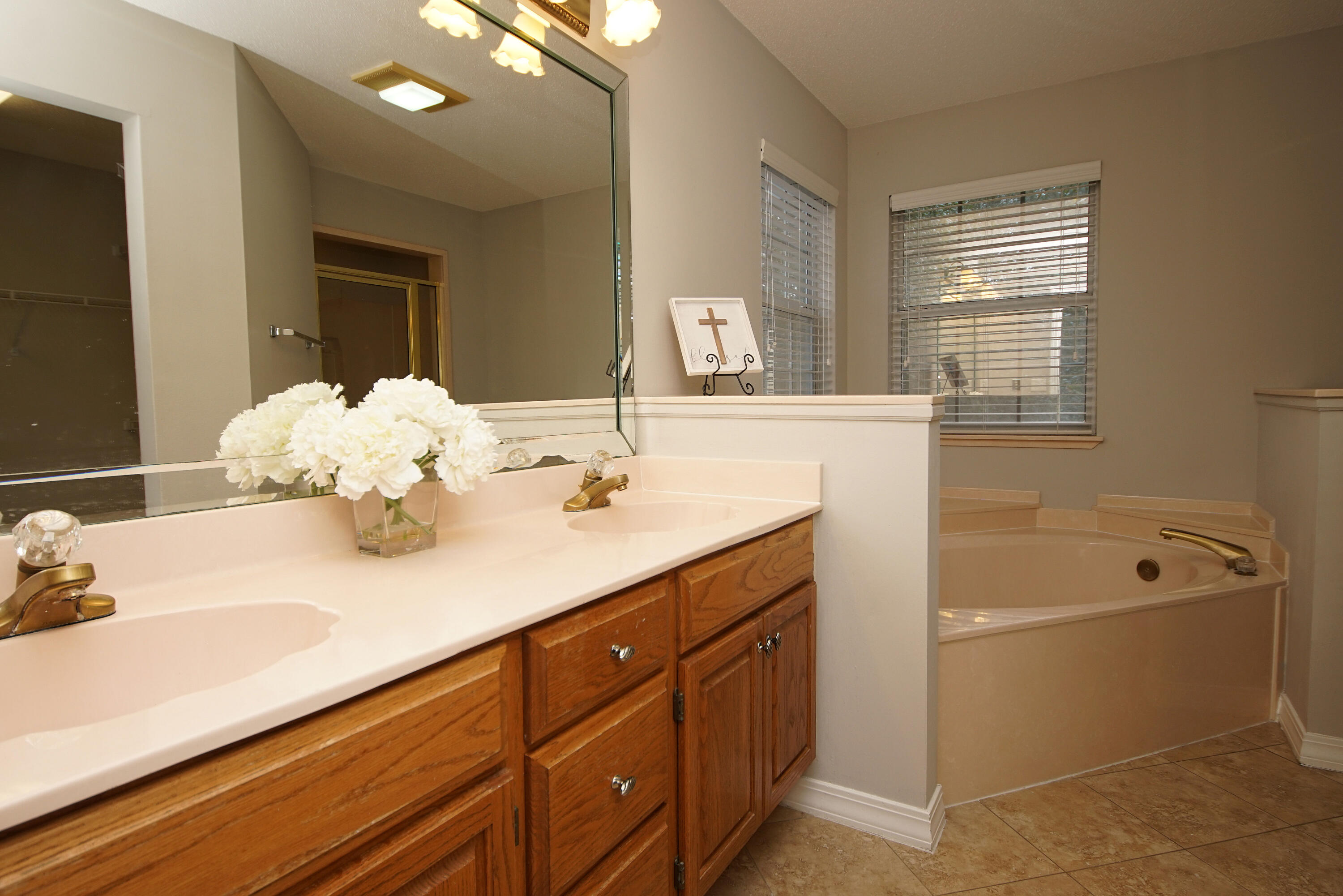 PARKWOOD PLACE AT BLUEWATER BAY - Residential