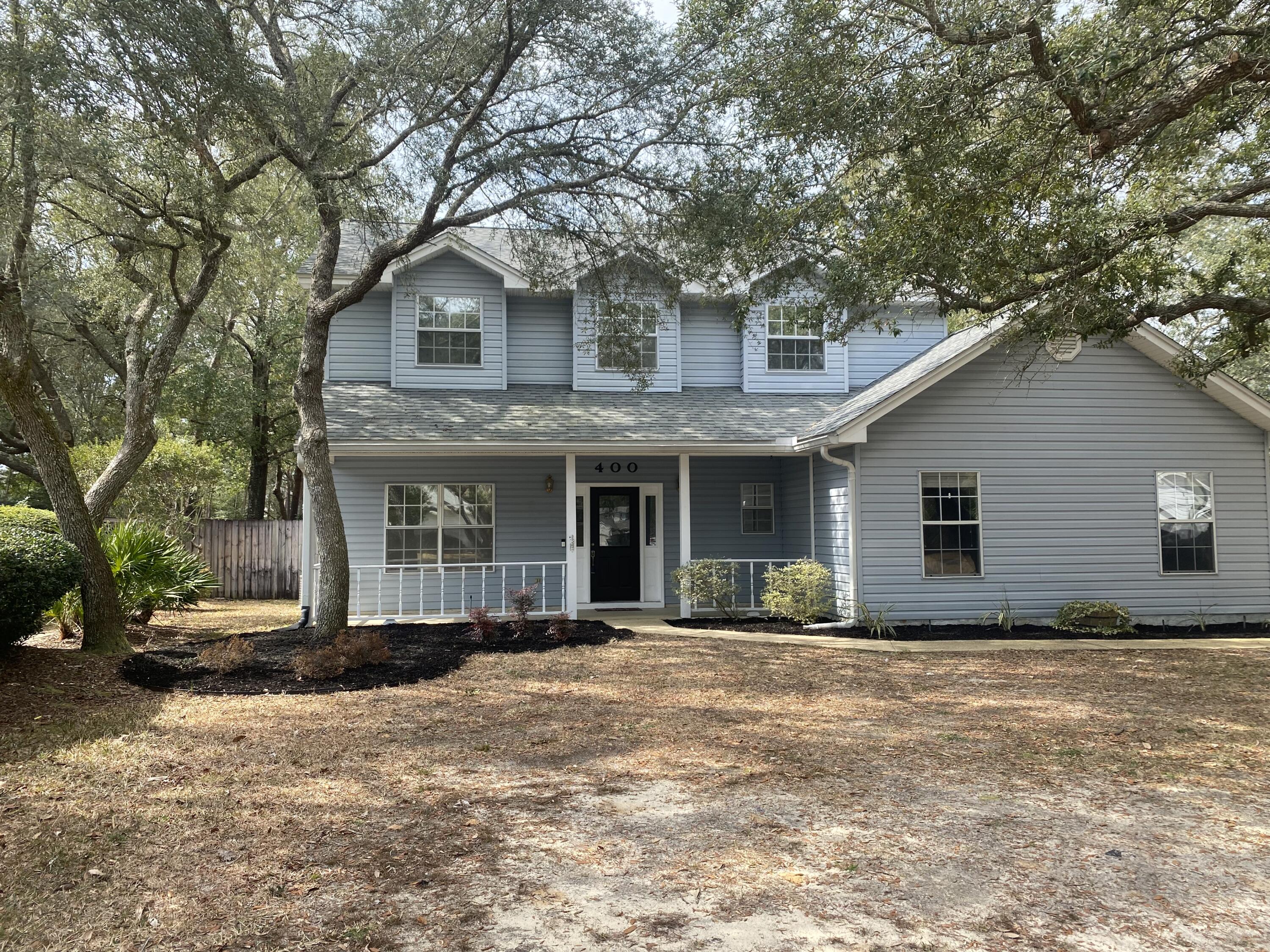 PARKWOOD PLACE AT BLUEWATER BAY - Residential