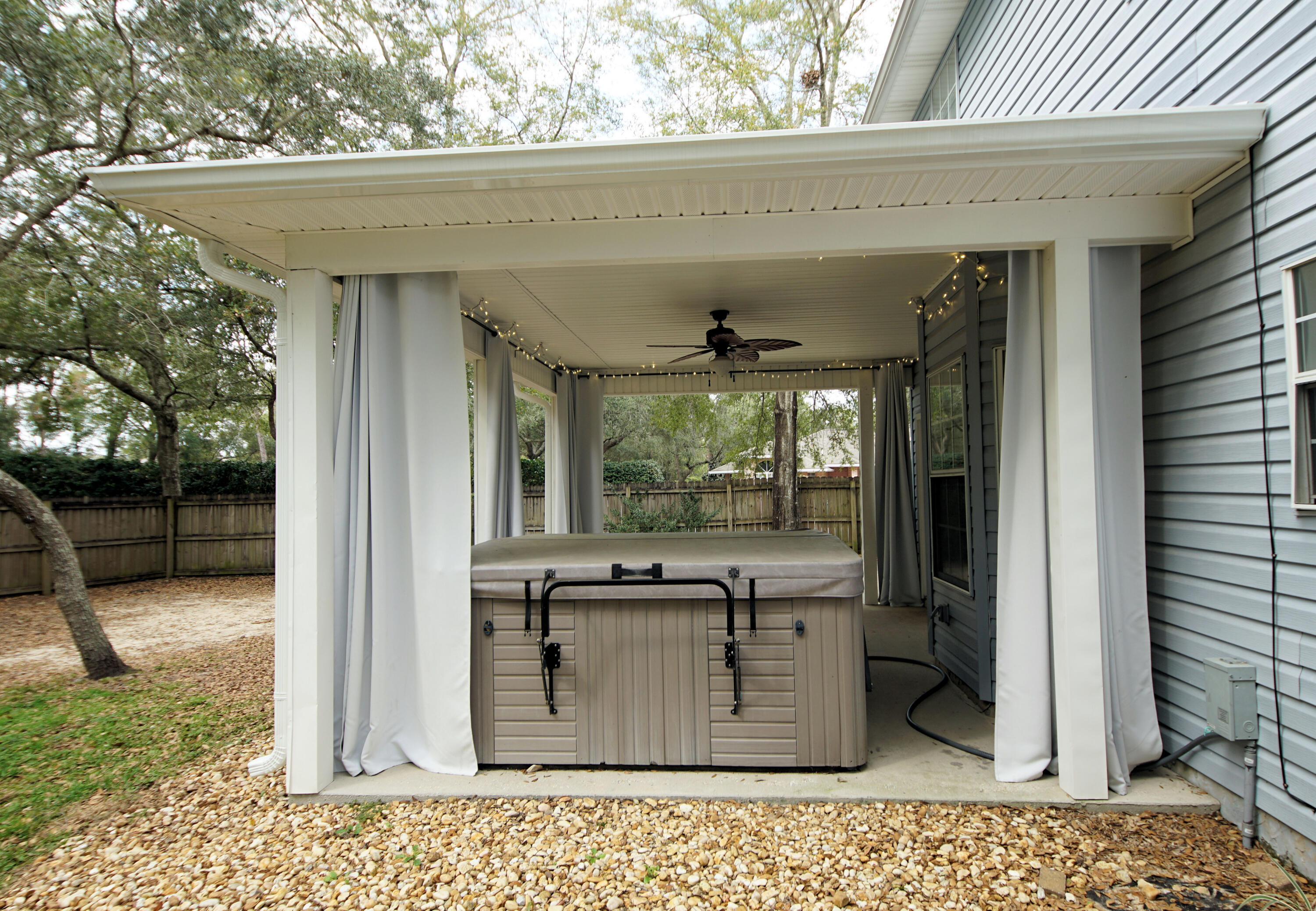 PARKWOOD PLACE AT BLUEWATER BAY - Residential