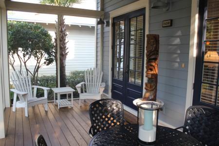 BUNGALOS AT SANDESTIN - Residential