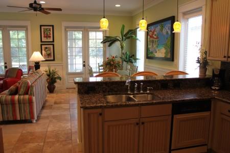 BUNGALOS AT SANDESTIN - Residential