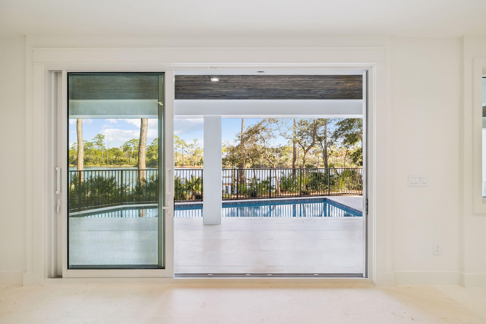 LAKE SHORE ESTATES - Residential