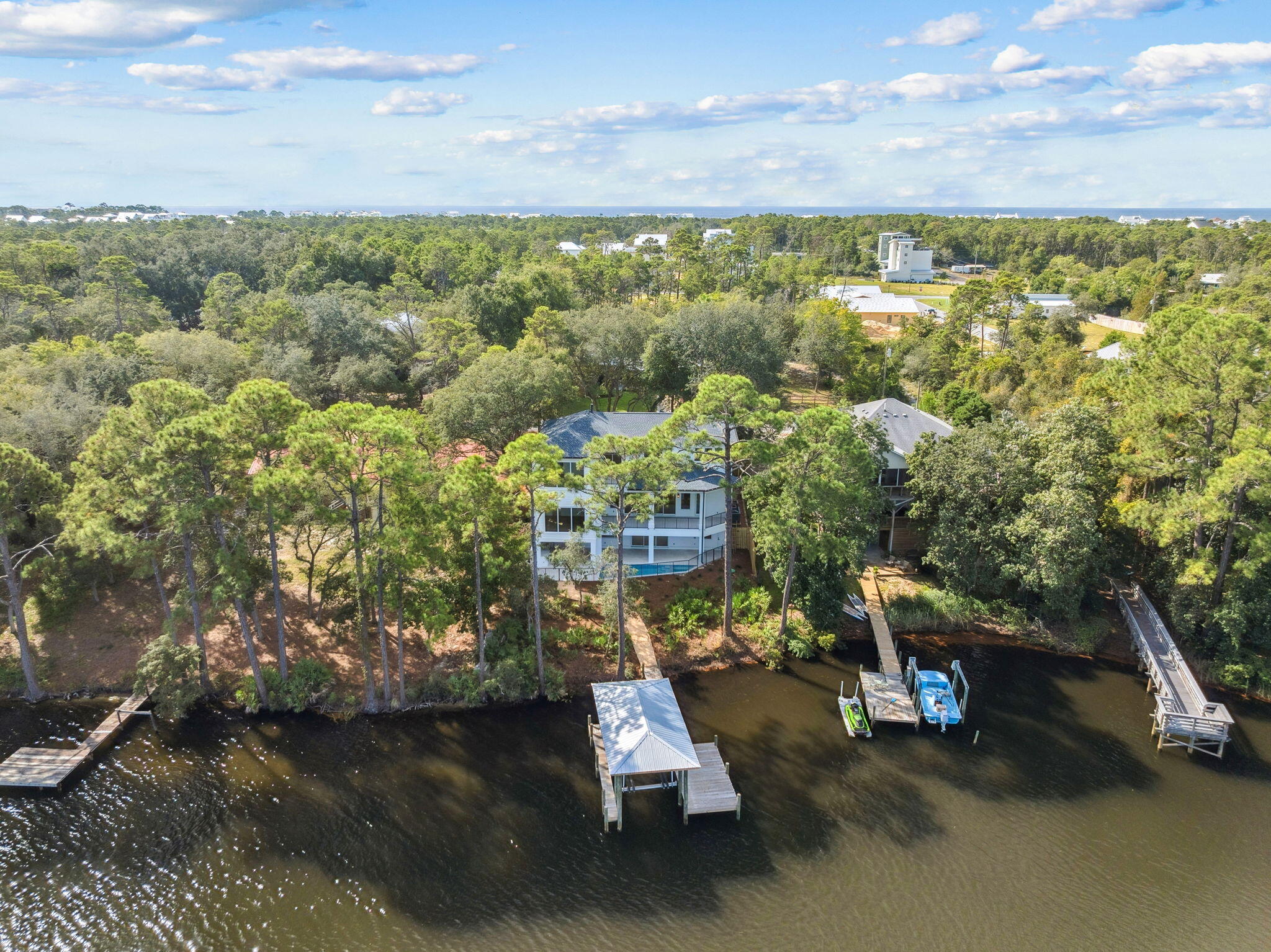 LAKE SHORE ESTATES - Residential