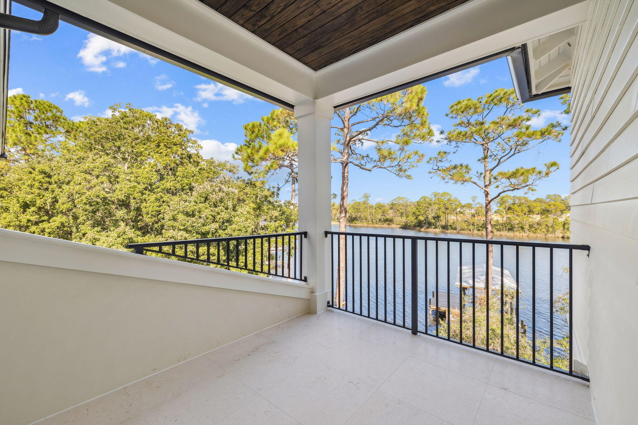 LAKE SHORE ESTATES - Residential