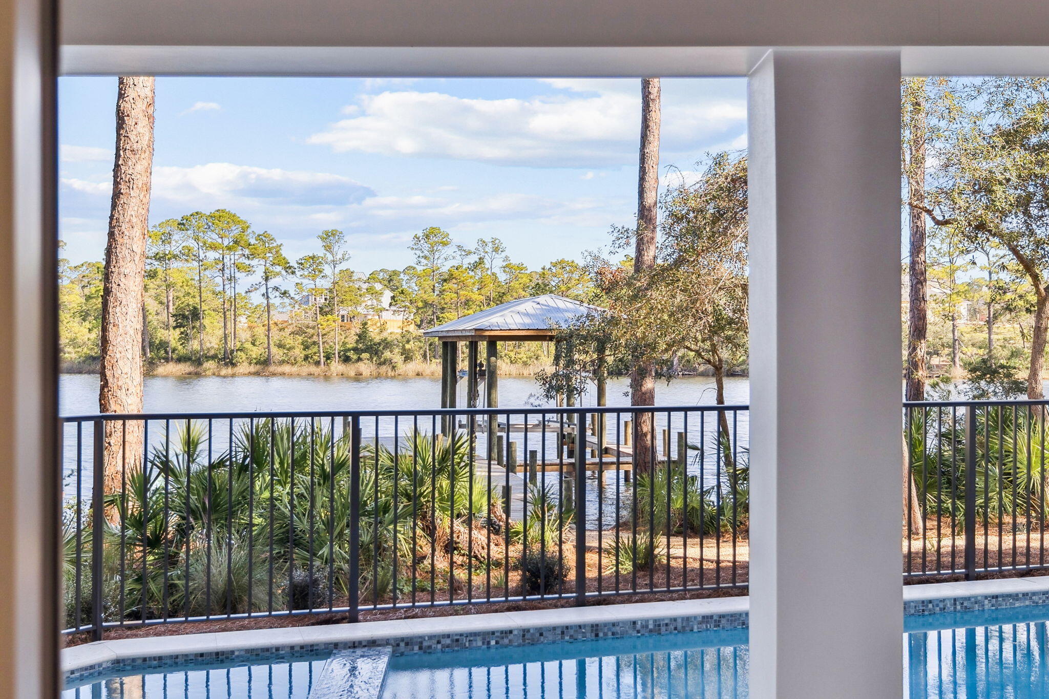 LAKE SHORE ESTATES - Residential