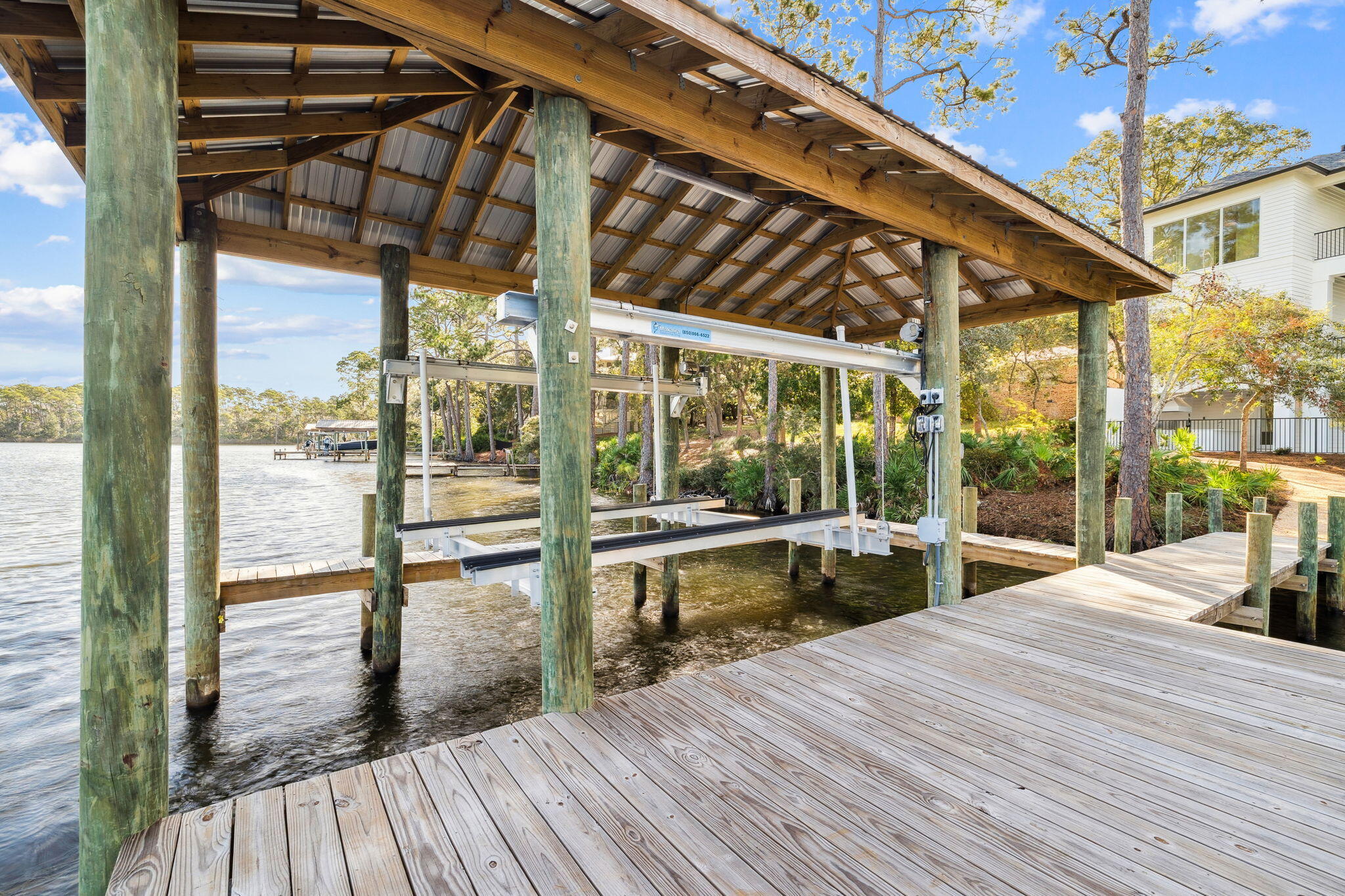 LAKE SHORE ESTATES - Residential