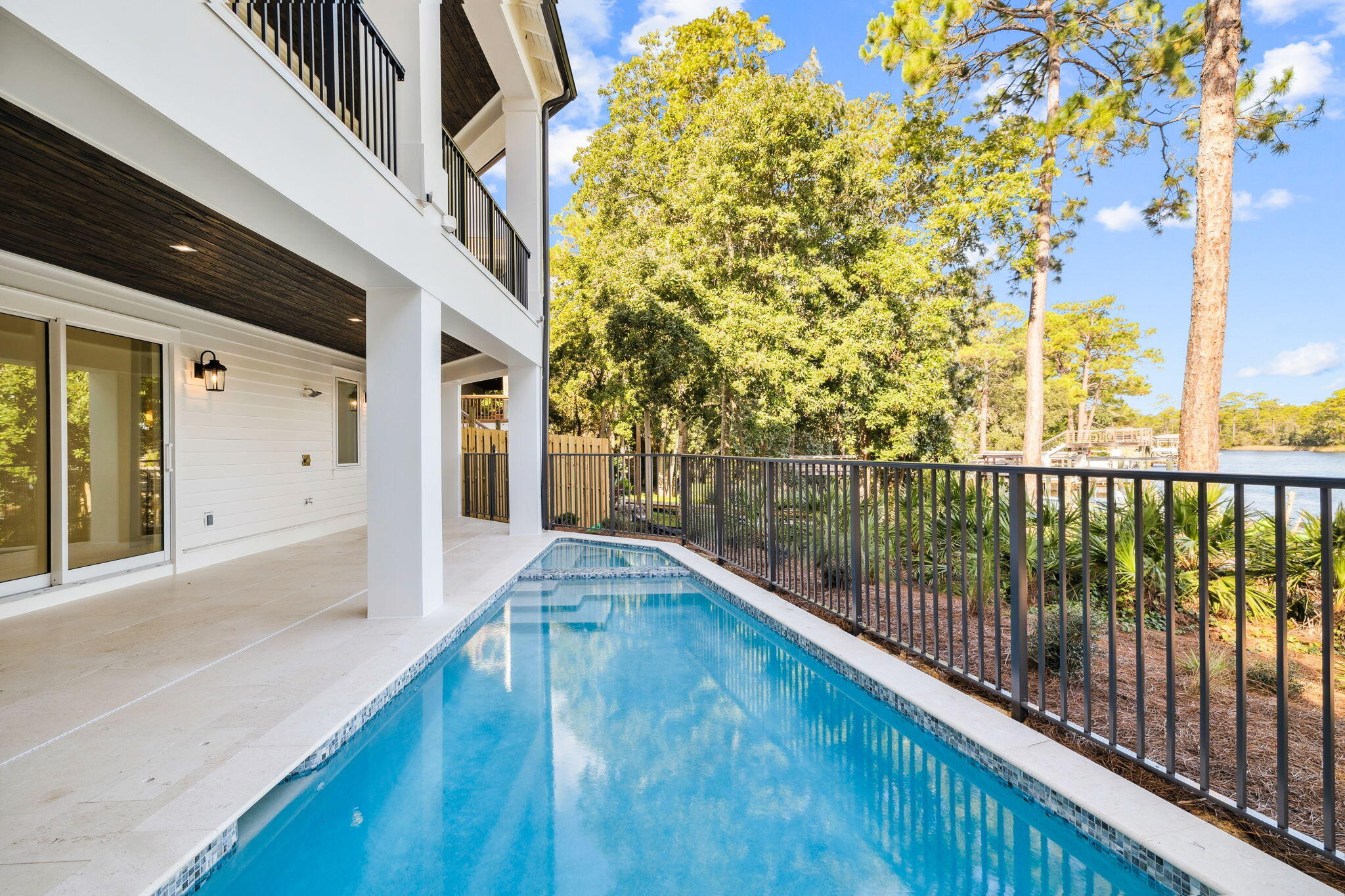 LAKE SHORE ESTATES - Residential
