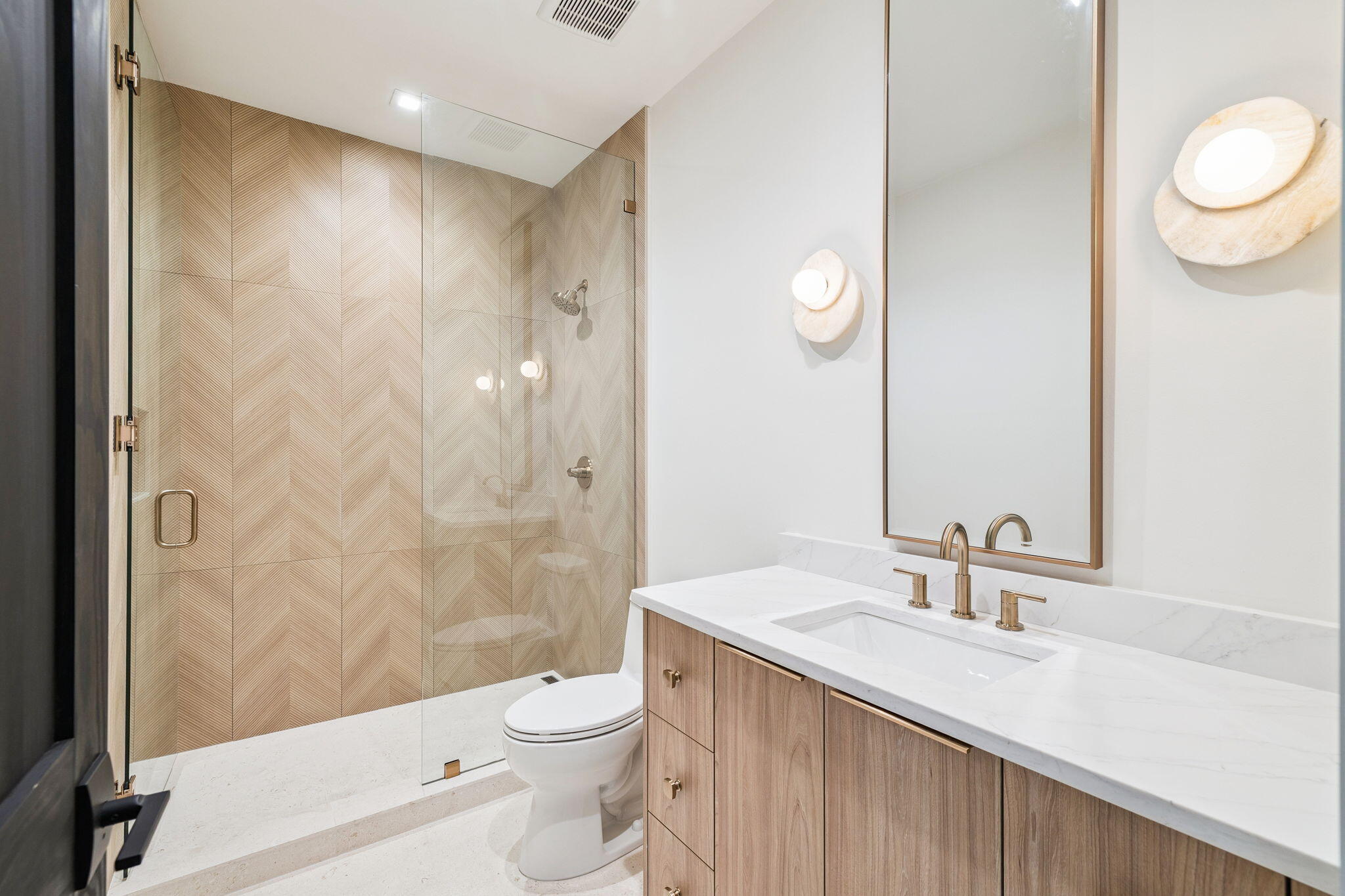 LAKE SHORE ESTATES - Residential