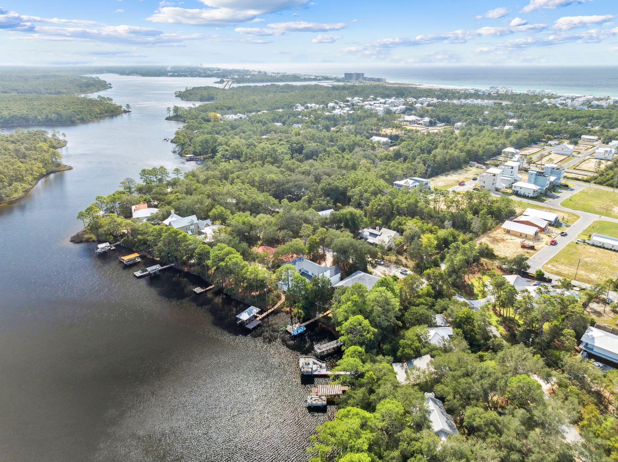 LAKE SHORE ESTATES - Residential