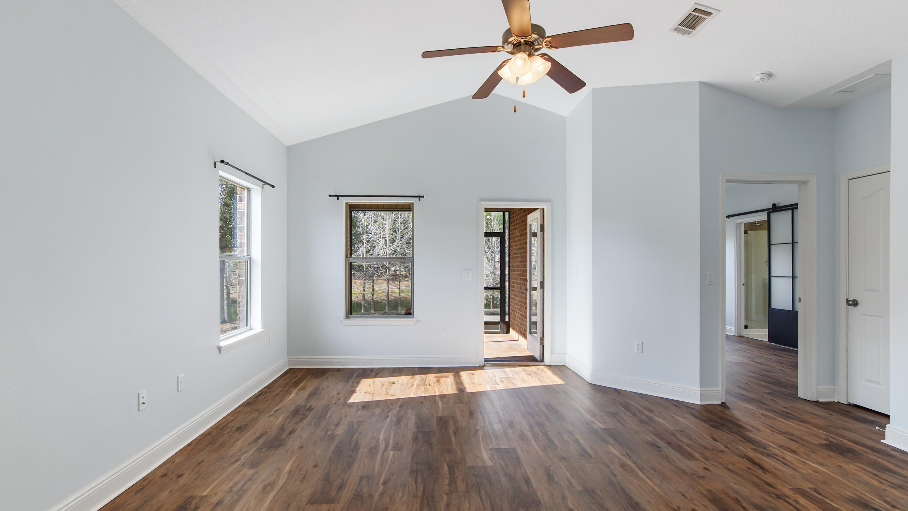 HAMMOCK BAY - Residential