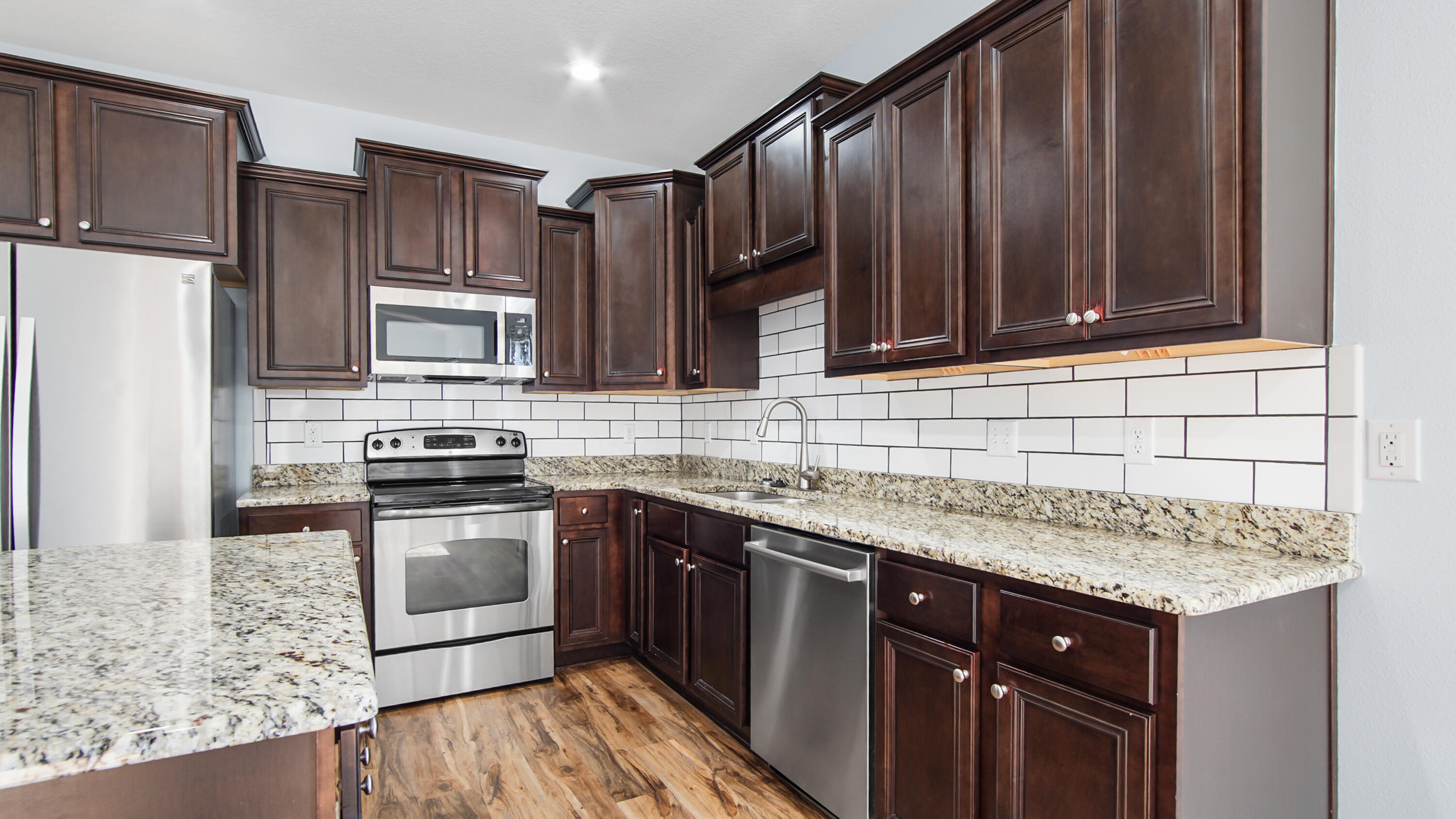 HAMMOCK BAY - Residential