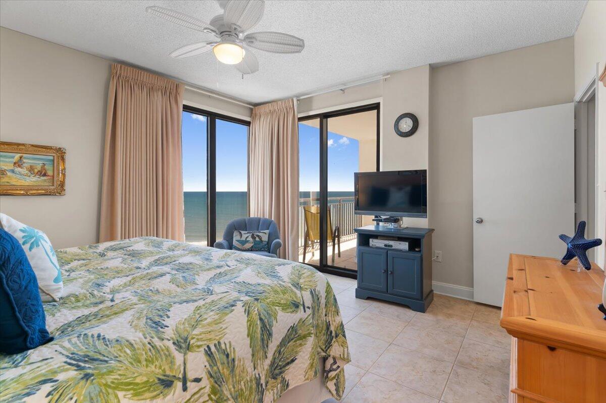 NAVARRE TOWERS CONDO - Residential