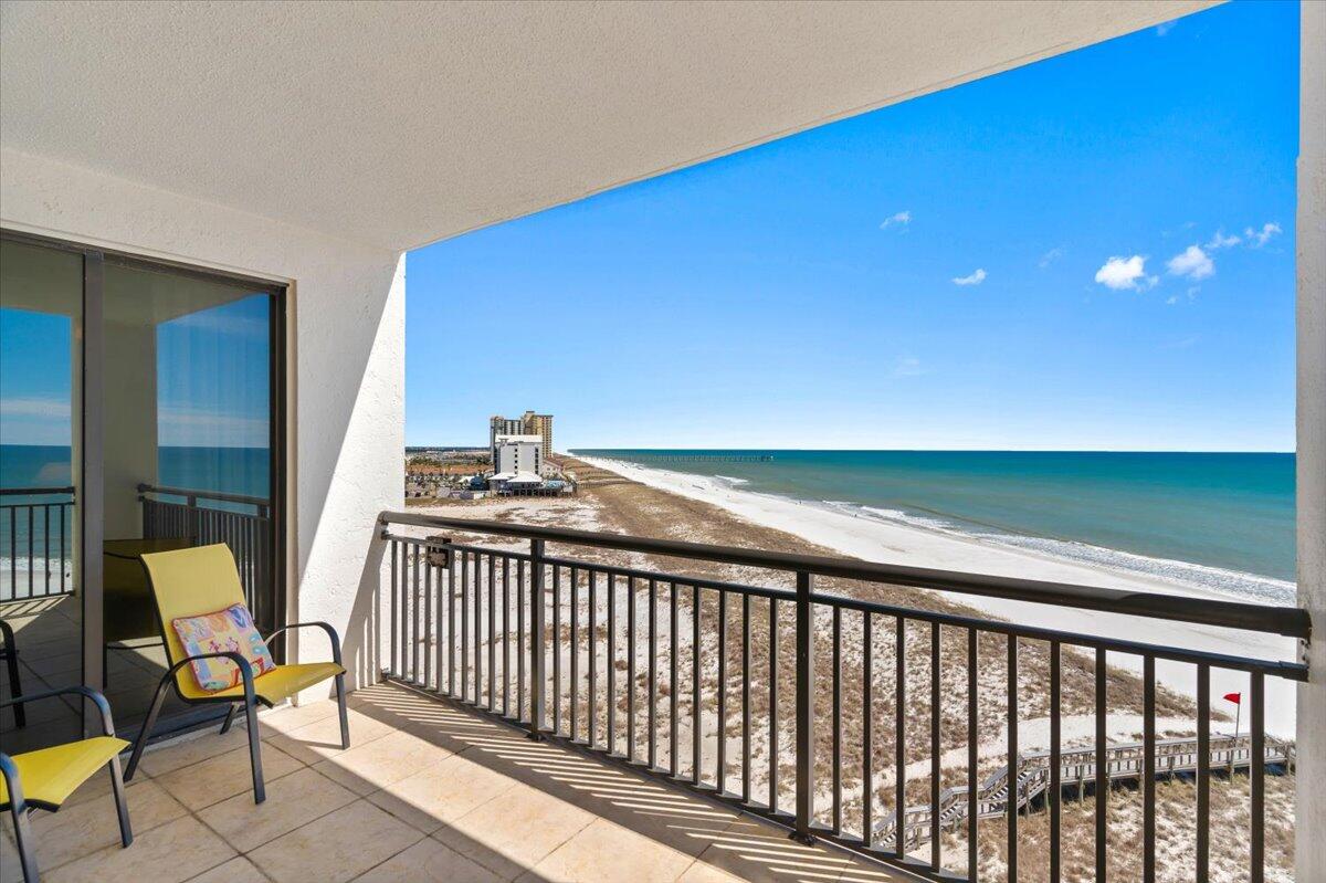 NAVARRE TOWERS CONDO - Residential