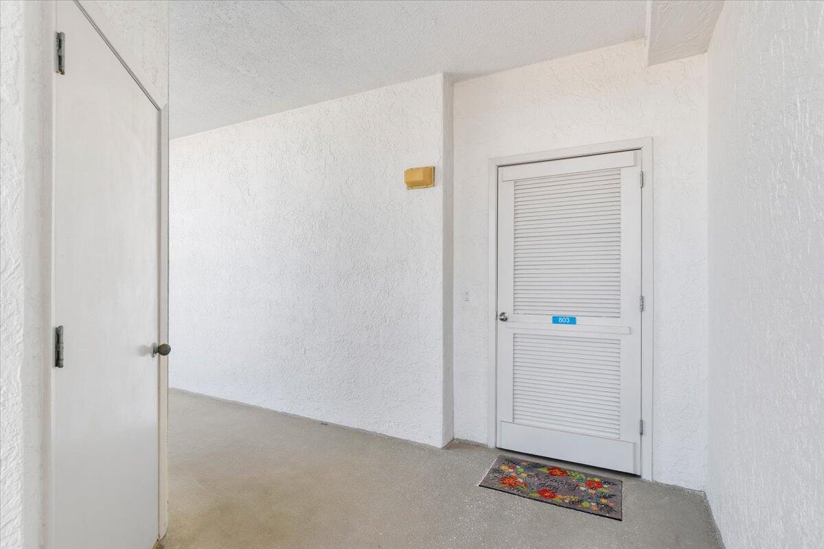 NAVARRE TOWERS CONDO - Residential